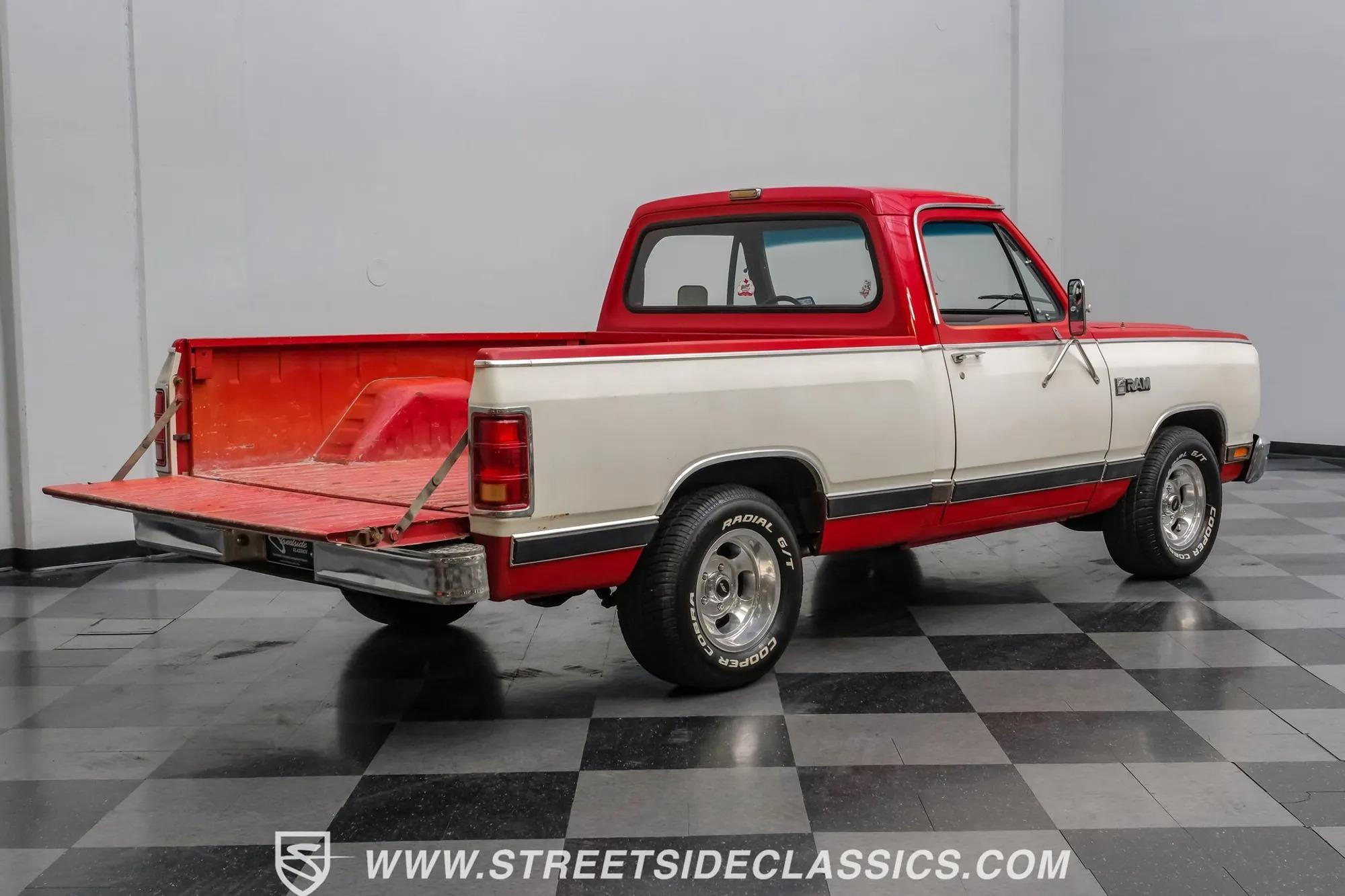 1987 Dodge Ram 150 LE Restomod