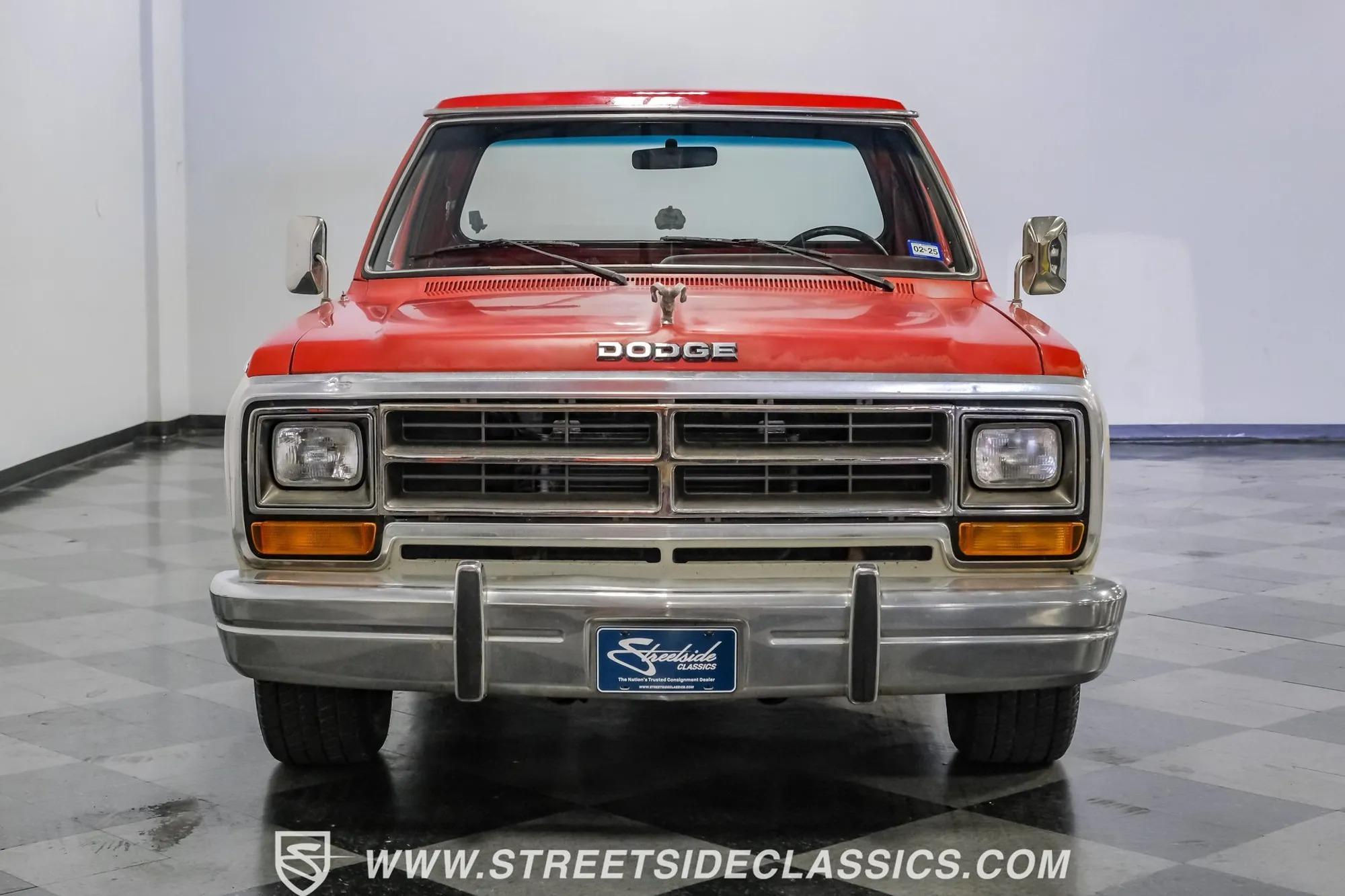 1987 Dodge Ram 150 LE Restomod