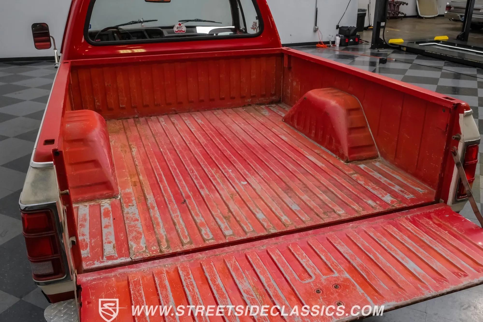 1987 Dodge Ram 150 LE Restomod