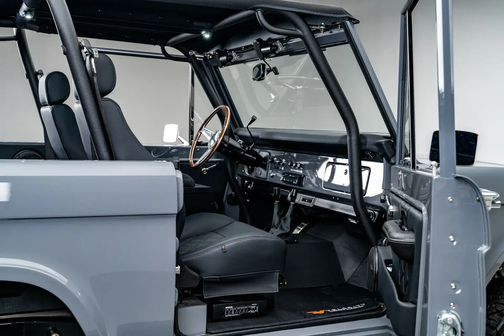 Velocity-Built 1972 Ford Bronco