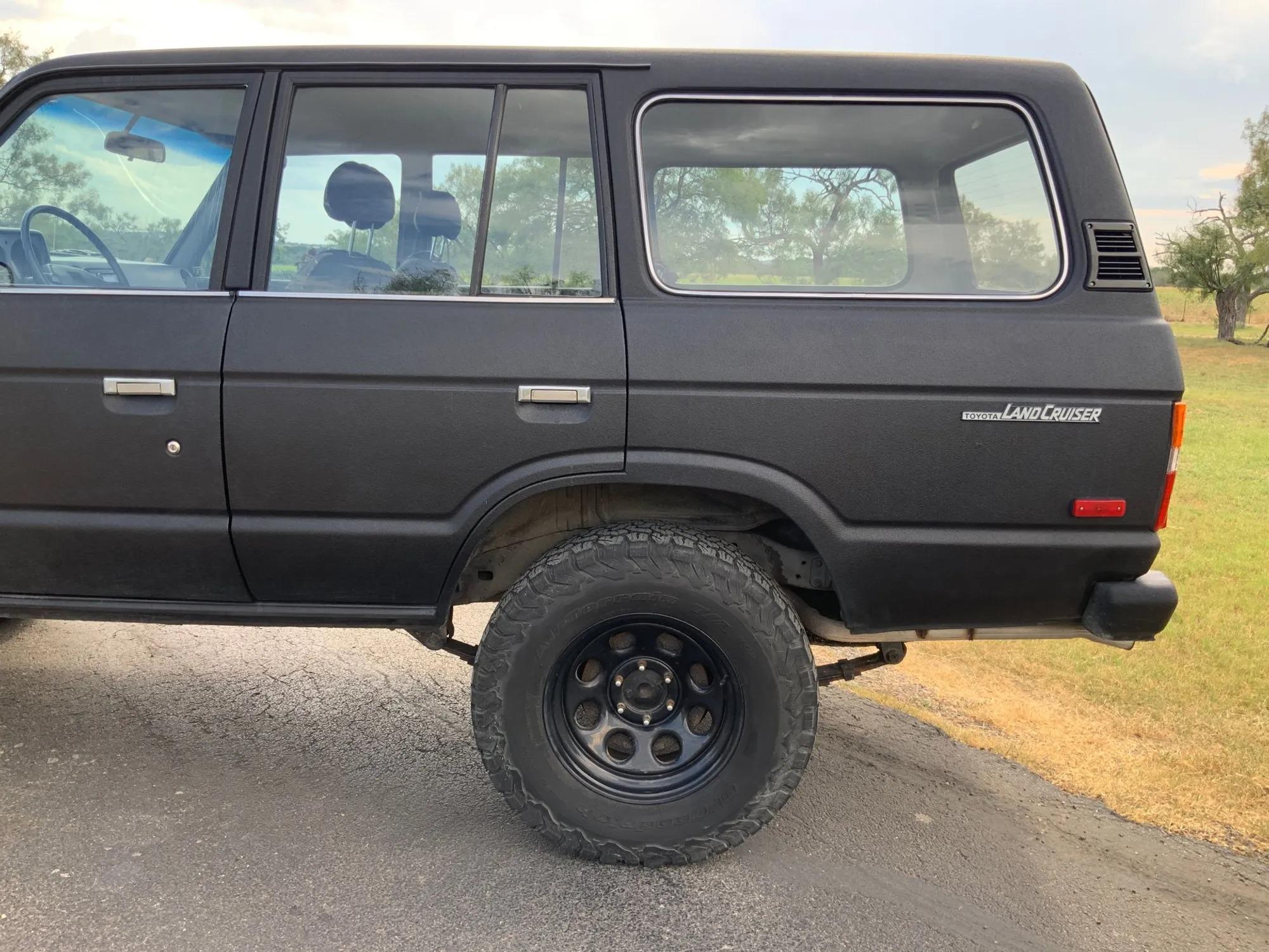 1985 Toyota Land Cruiser FJ60