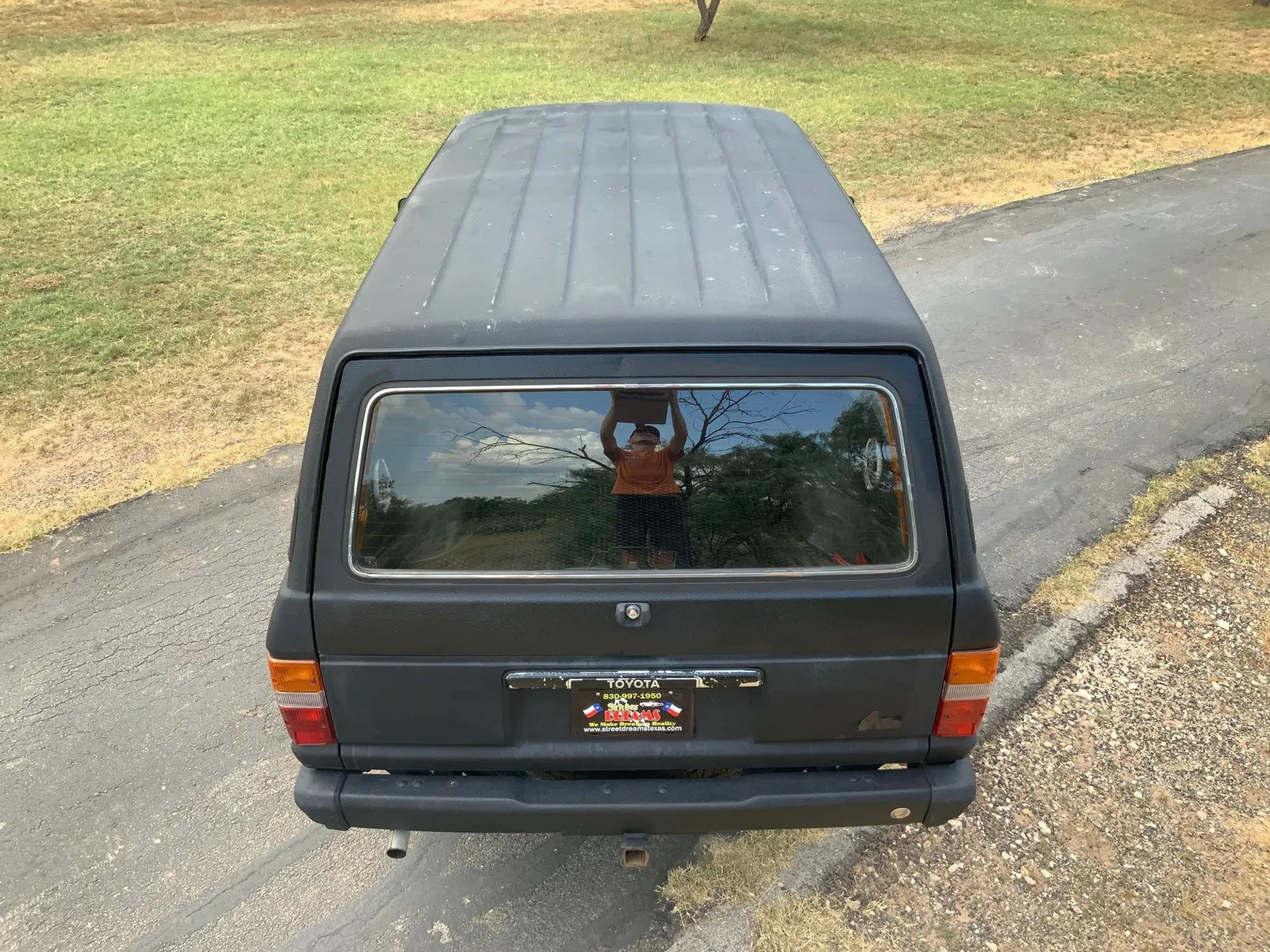 1985 Toyota Land Cruiser FJ60