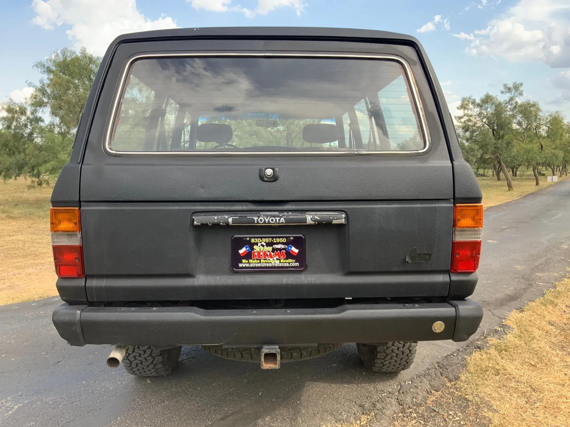 1985 Toyota Land Cruiser FJ60