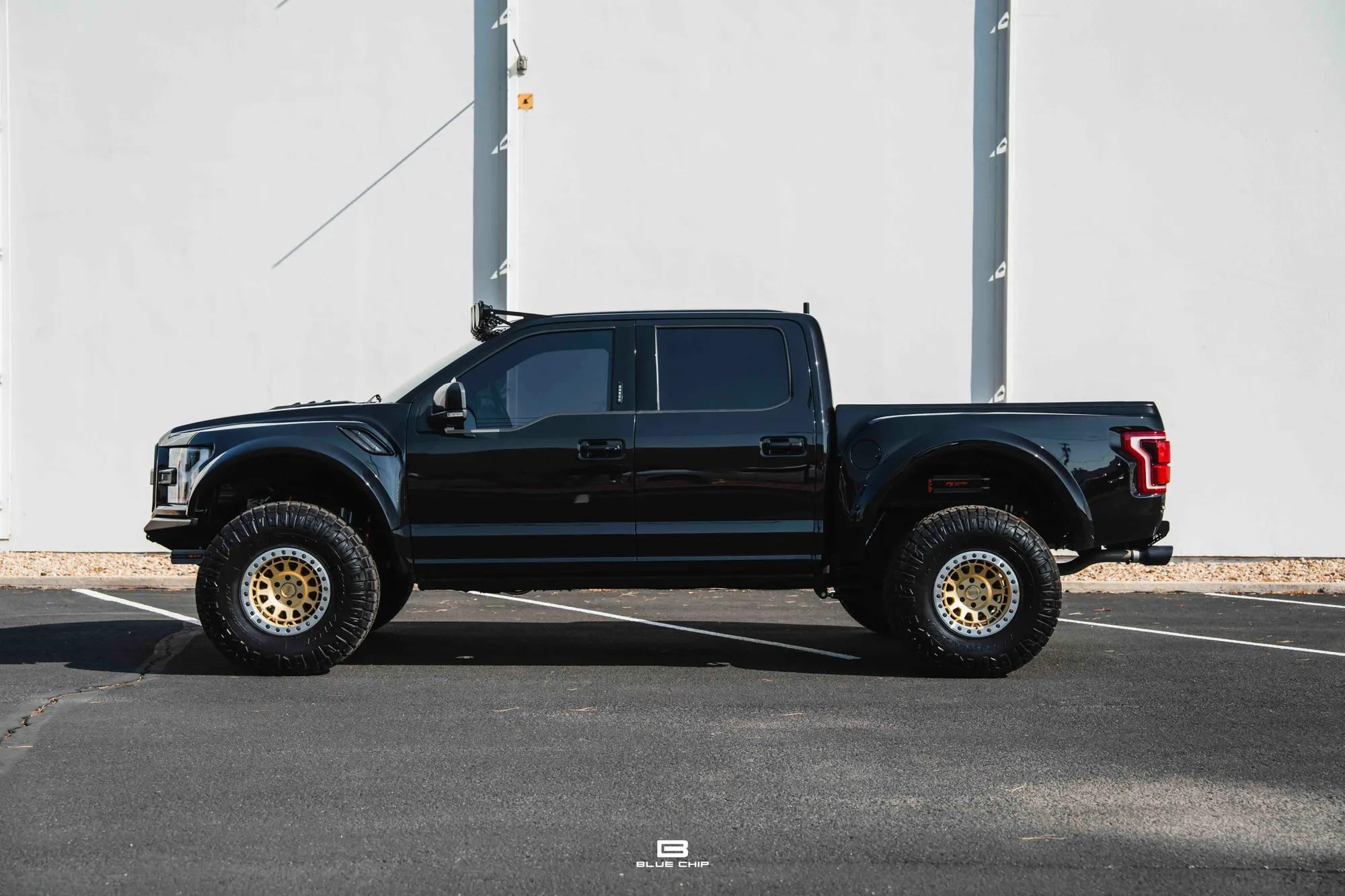 2020 Ford F-150 Raptor - 2