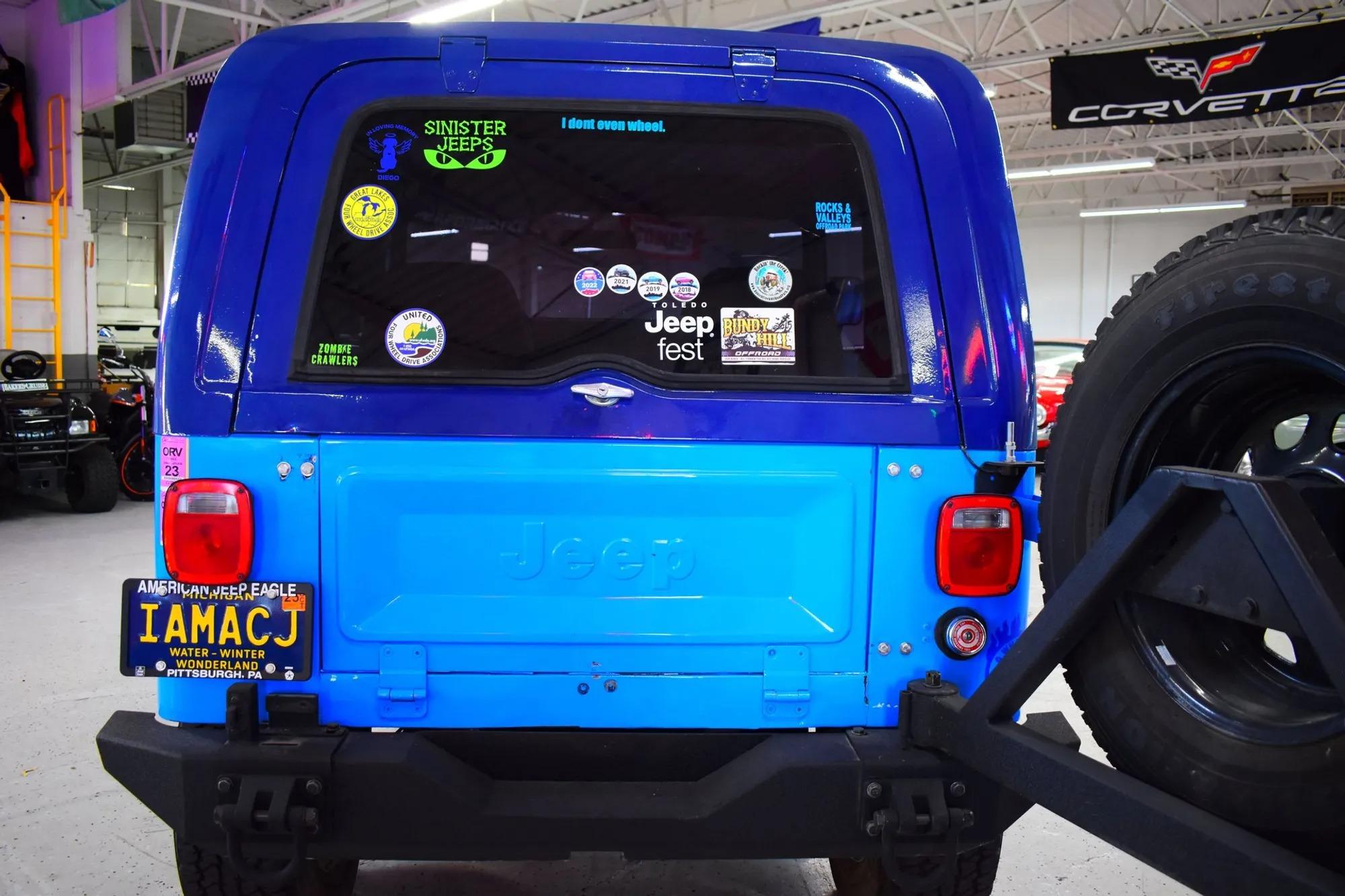 6.0L V8-Powered 1976 Jeep CJ-7 Levi's Edition