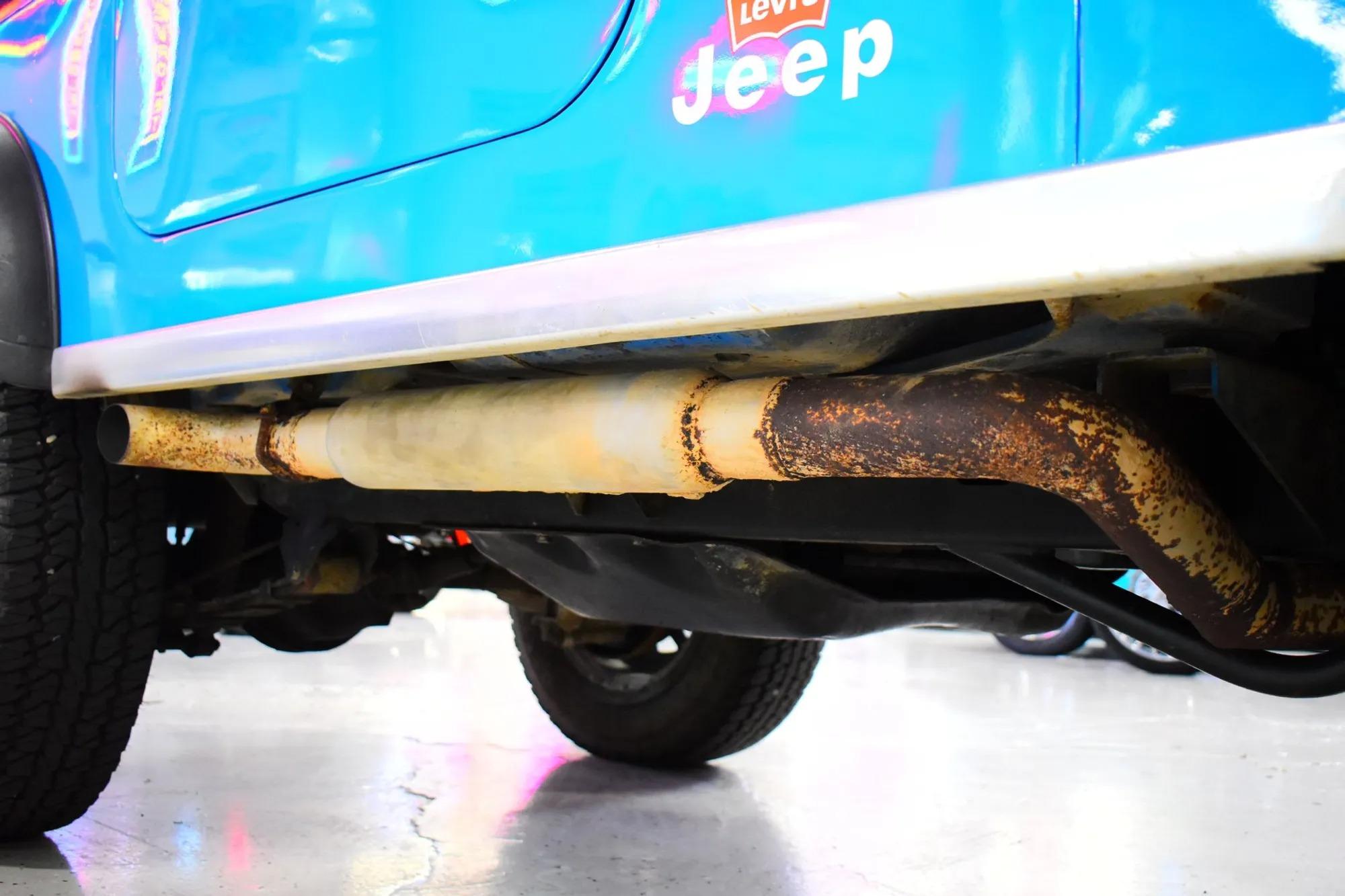 6.0L V8-Powered 1976 Jeep CJ-7 Levi's Edition