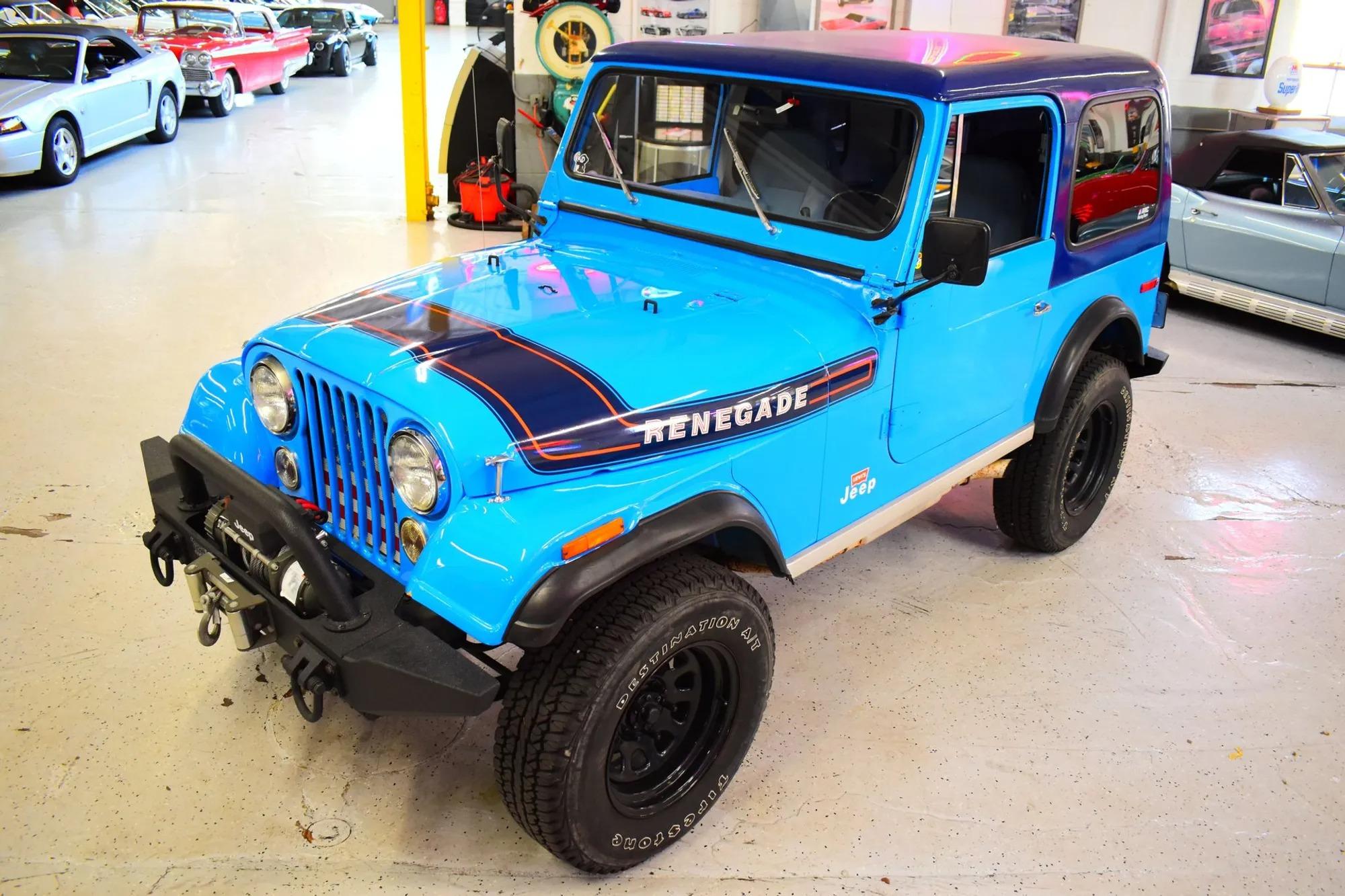 6.0L V8-Powered 1976 Jeep CJ-7 Levi's Edition