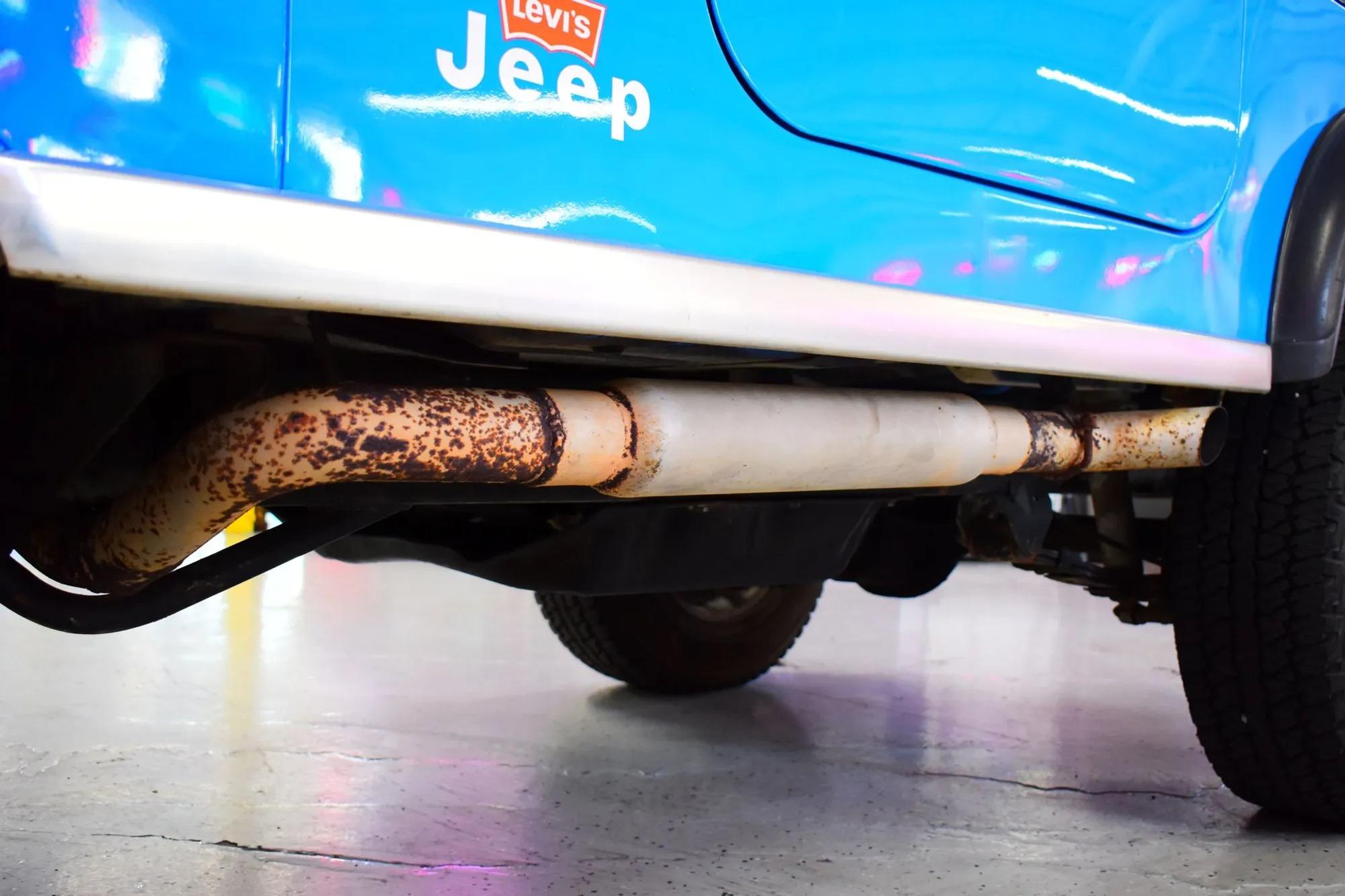 6.0L V8-Powered 1976 Jeep CJ-7 Levi's Edition