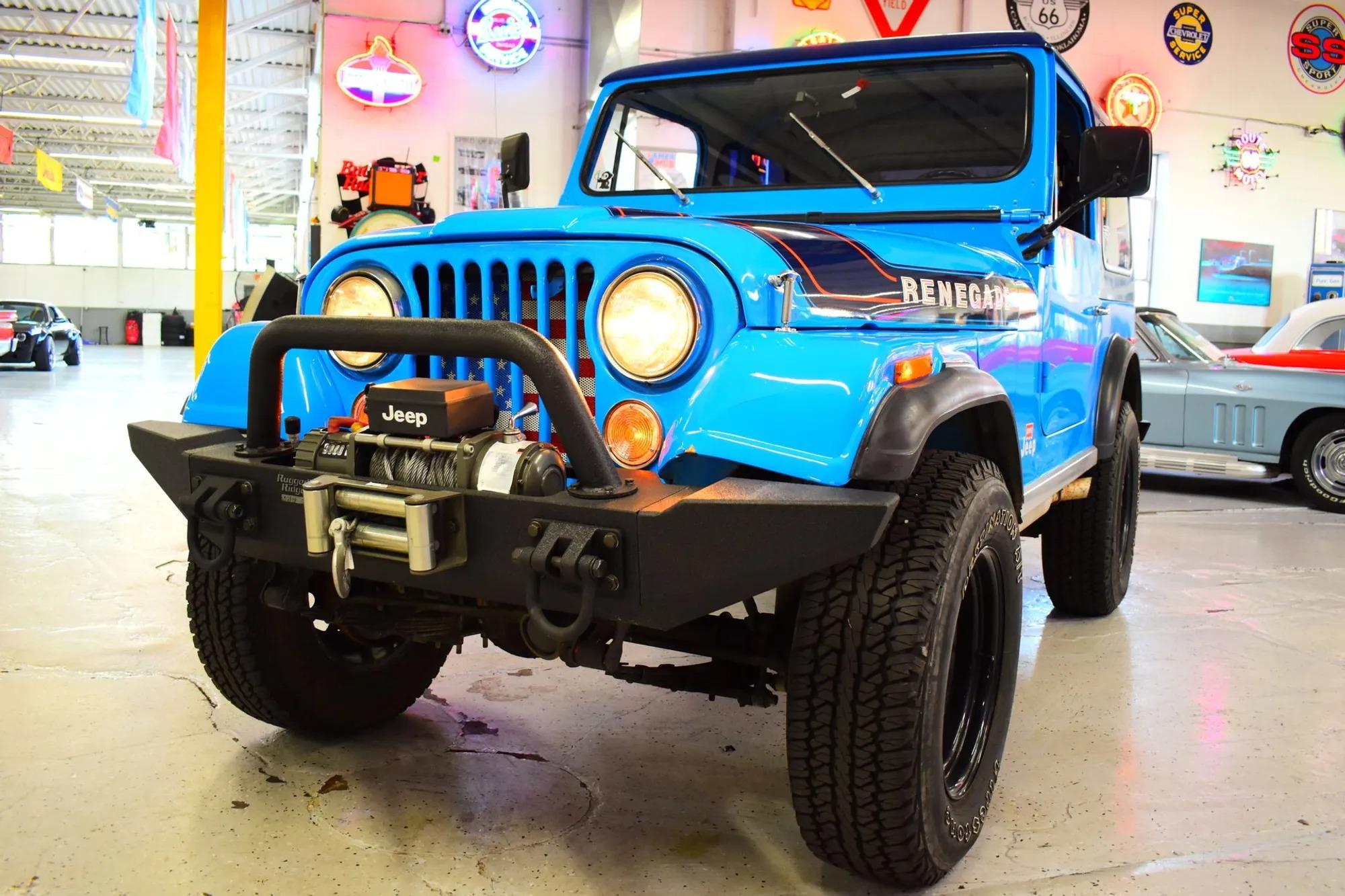 6.0L V8-Powered 1976 Jeep CJ-7 Levi's Edition