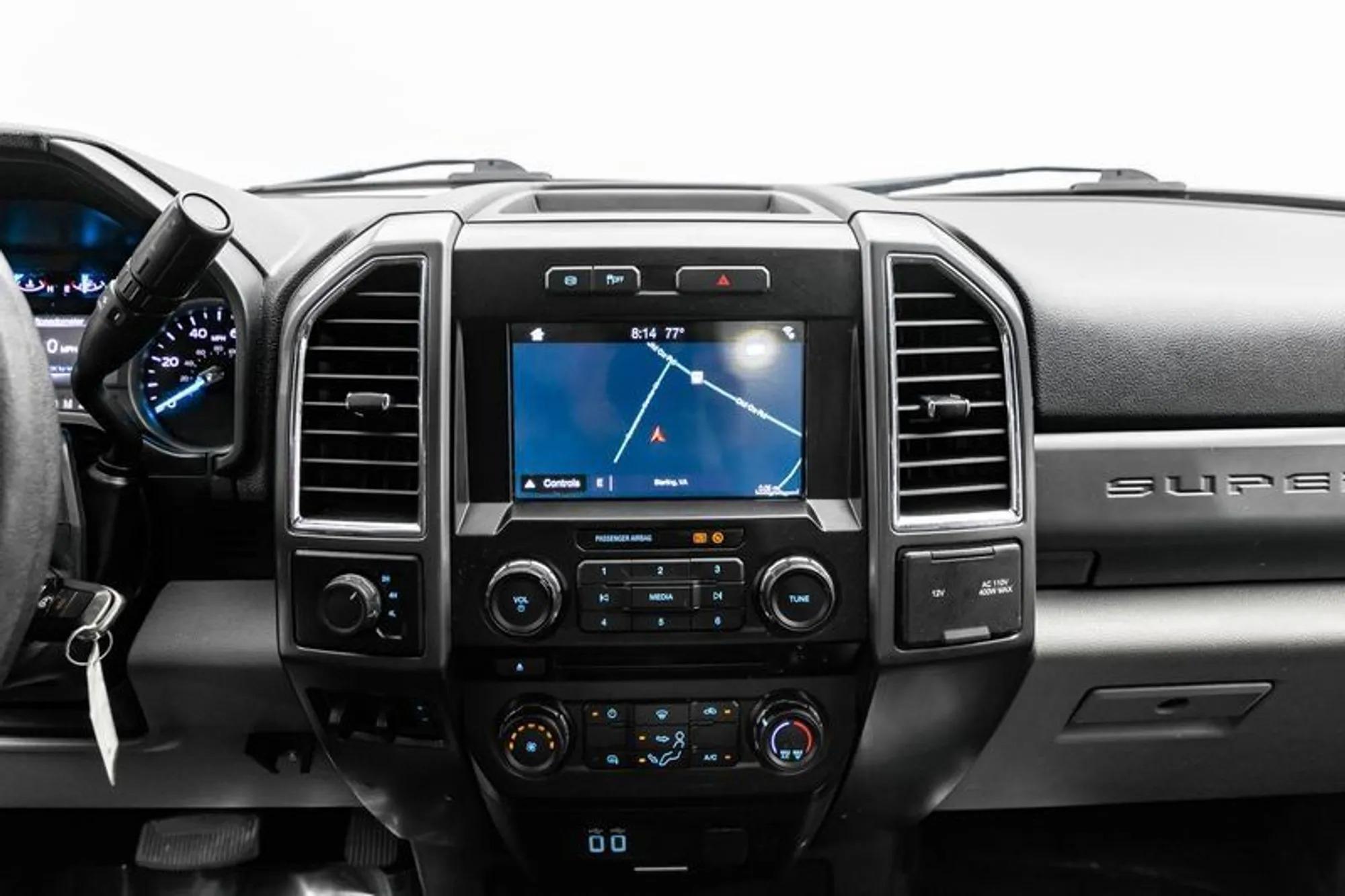 2017 Ford F-350 Super Duty XLT