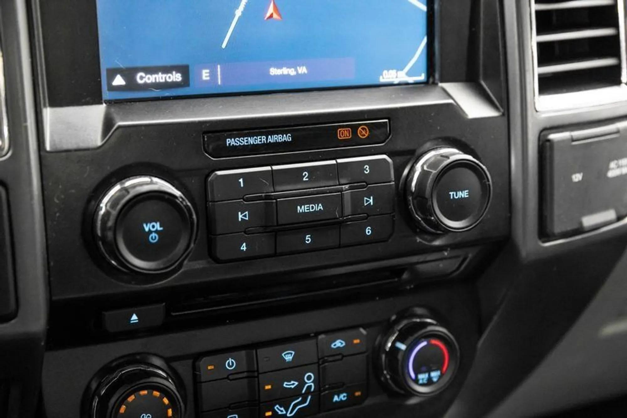 2017 Ford F-350 Super Duty XLT