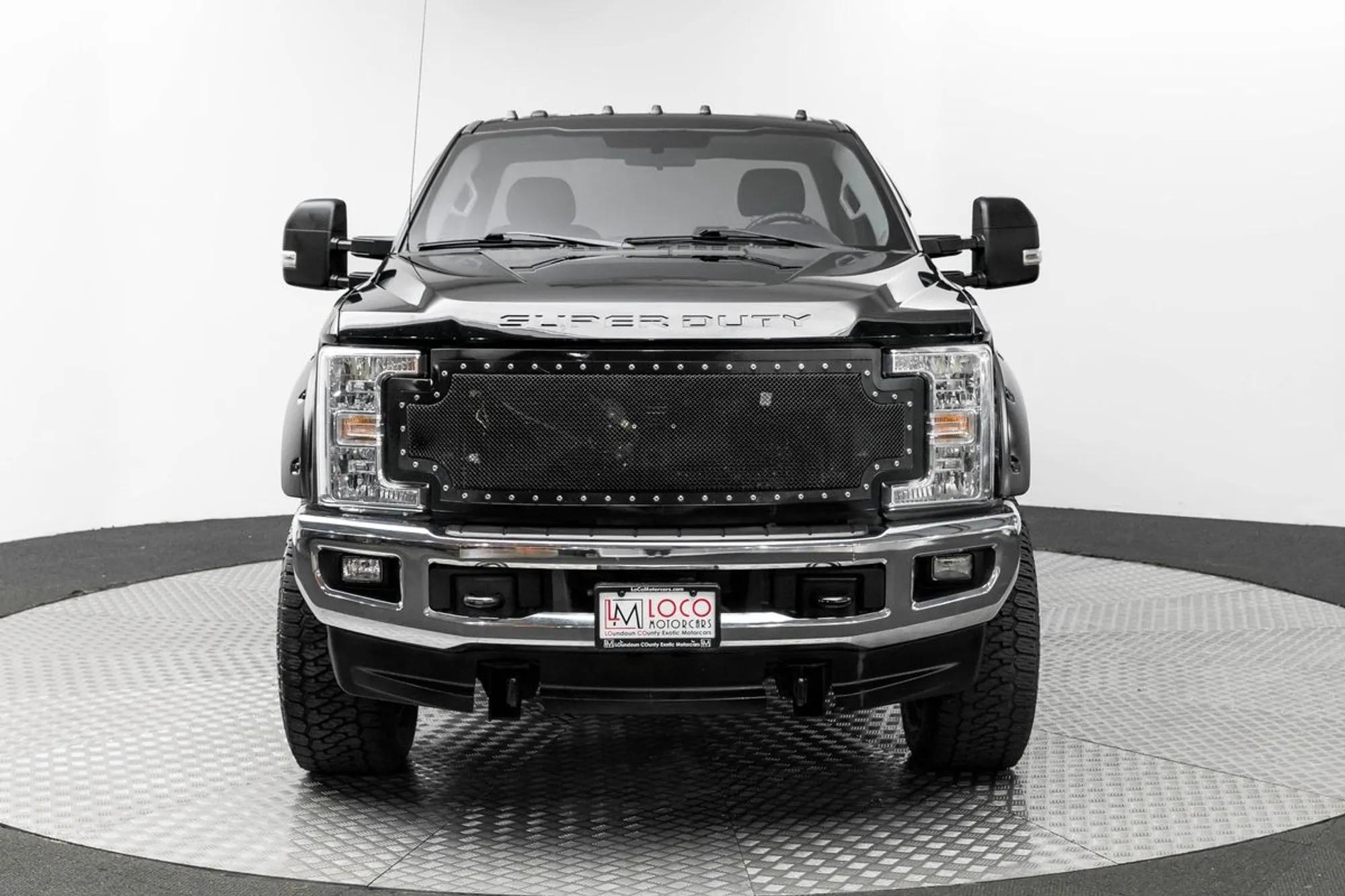 2017 Ford F-350 Super Duty XLT - 5