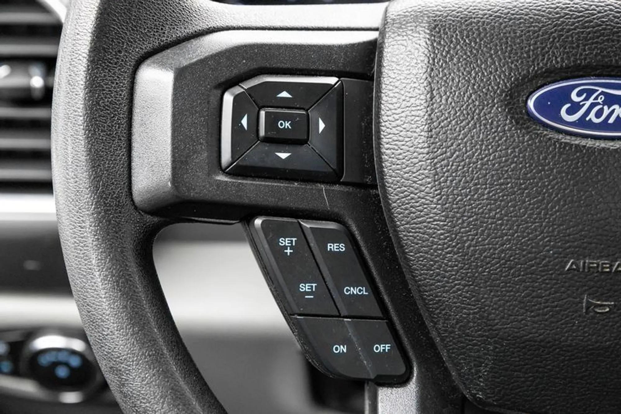 2017 Ford F-350 Super Duty XLT