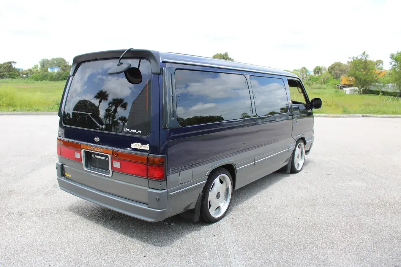 1995 Nissan Caravan Royale