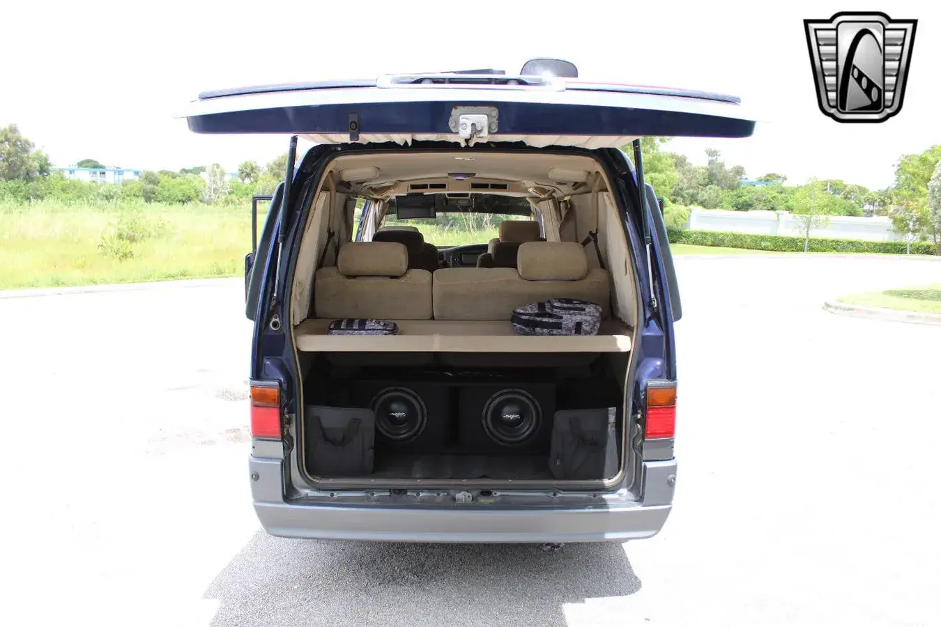 1995 Nissan Caravan Royale