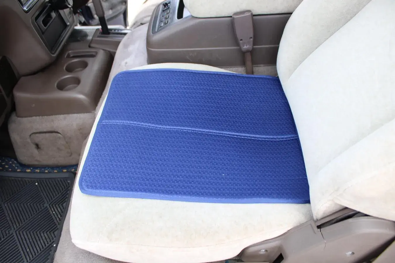 1995 Nissan Caravan Royale