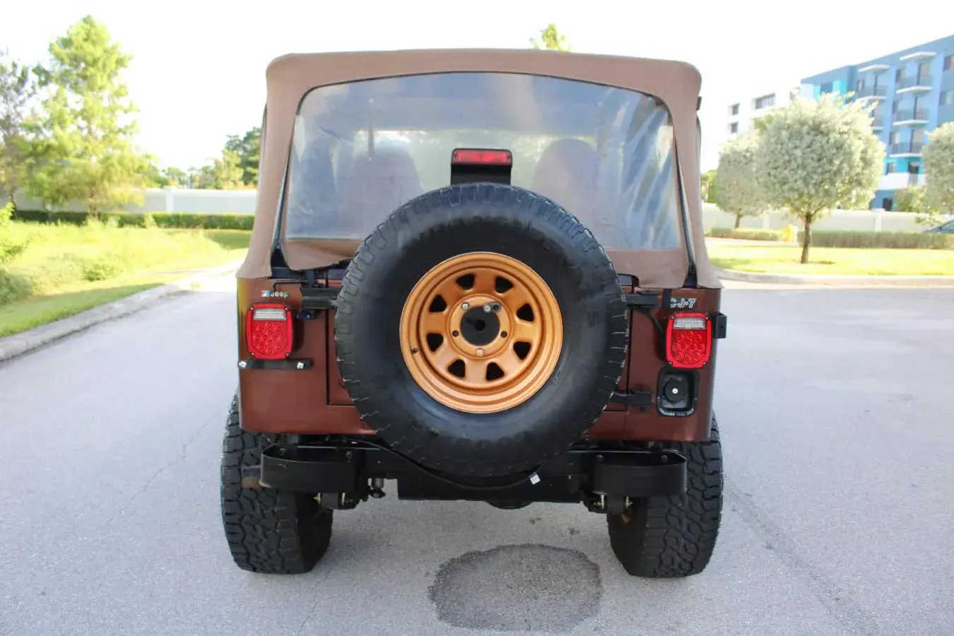 1977 Jeep CJ-7 Golden Eagle