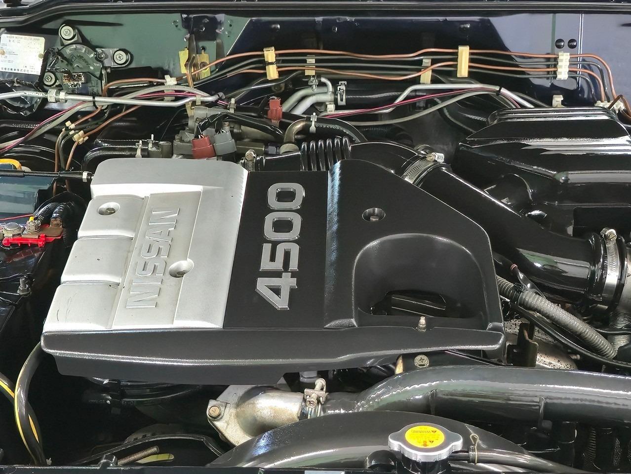 1998 Nissan Safari Gran Road