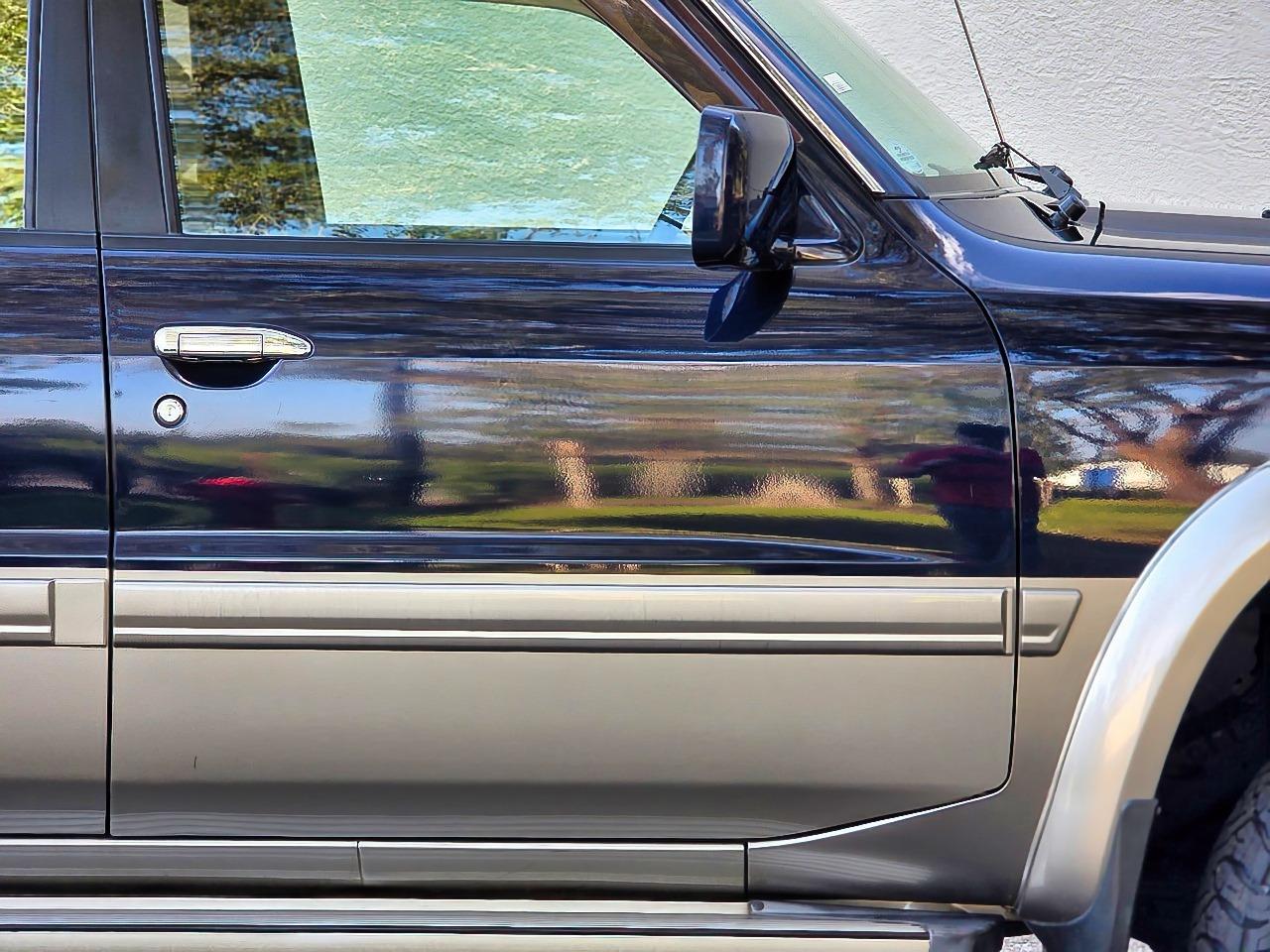 1998 Nissan Safari Gran Road