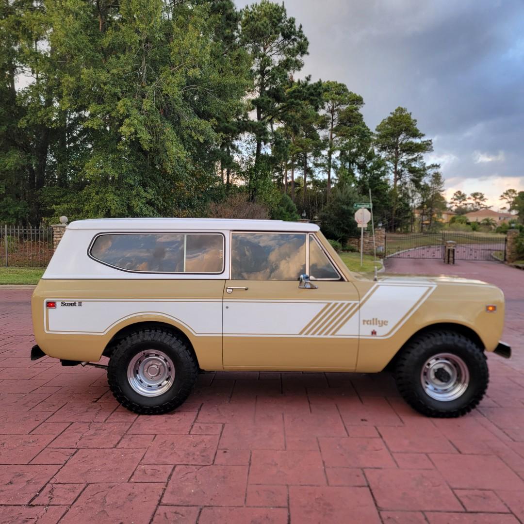 1975 International Scout II - 2