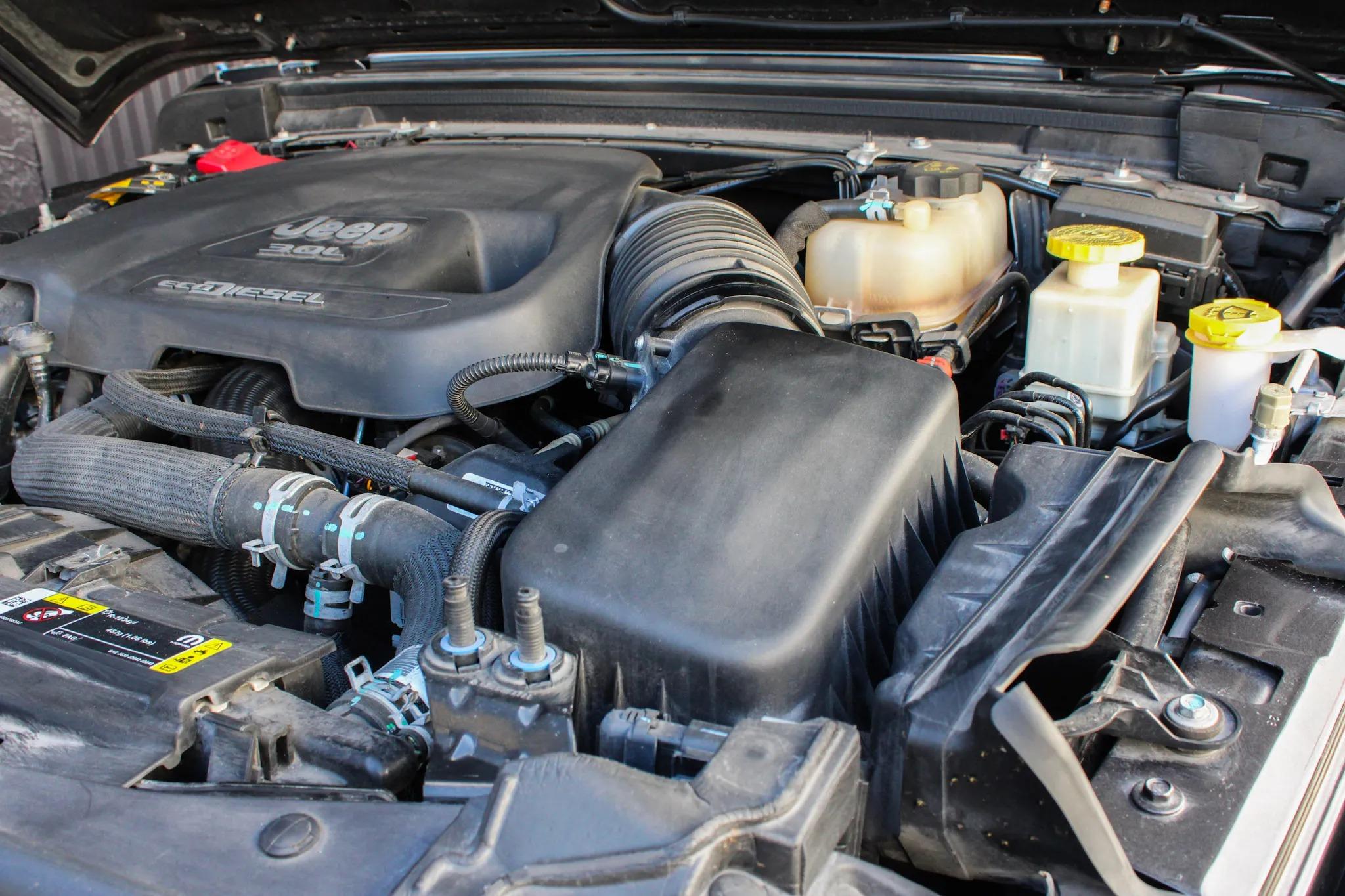 2021 Jeep Gladiator Rubicon - 3