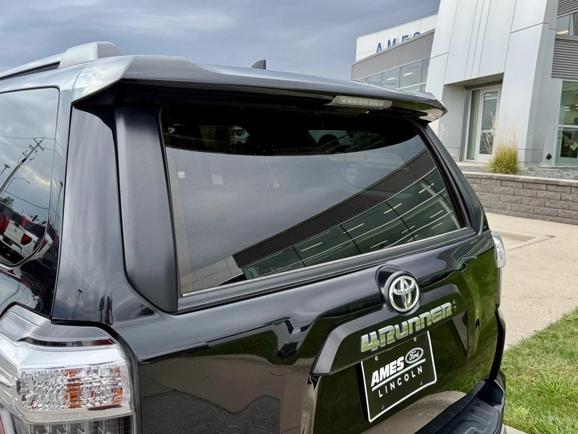 2024 Toyota 4Runner TRD Off-Road Premium