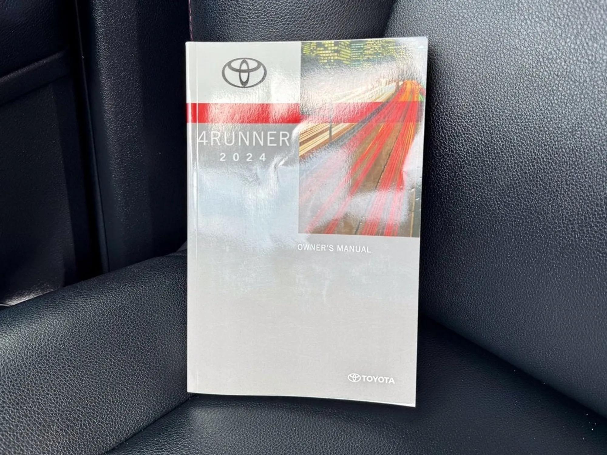 2024 Toyota 4Runner TRD Off-Road Premium