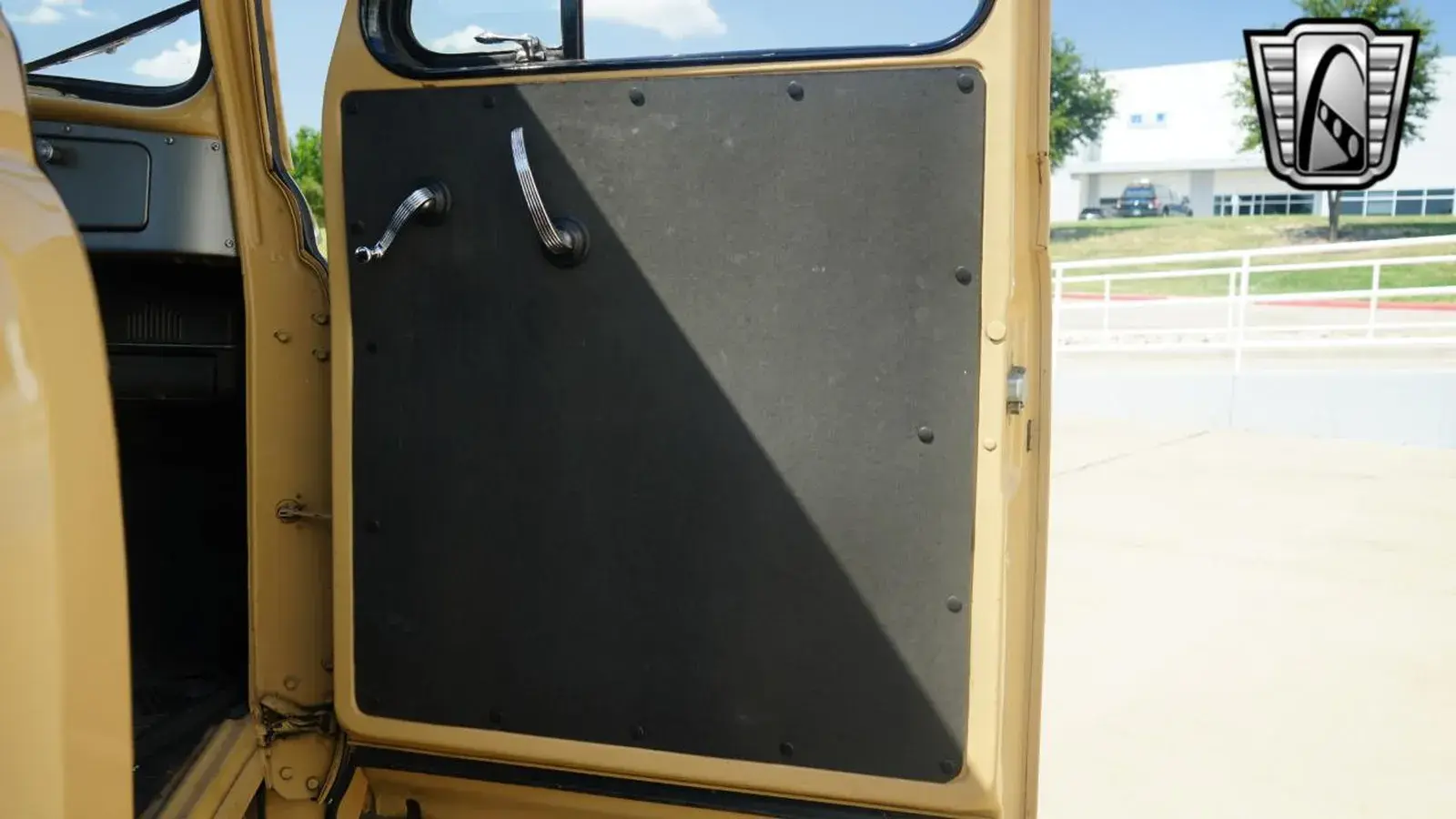 1951 International Harvester L-Series