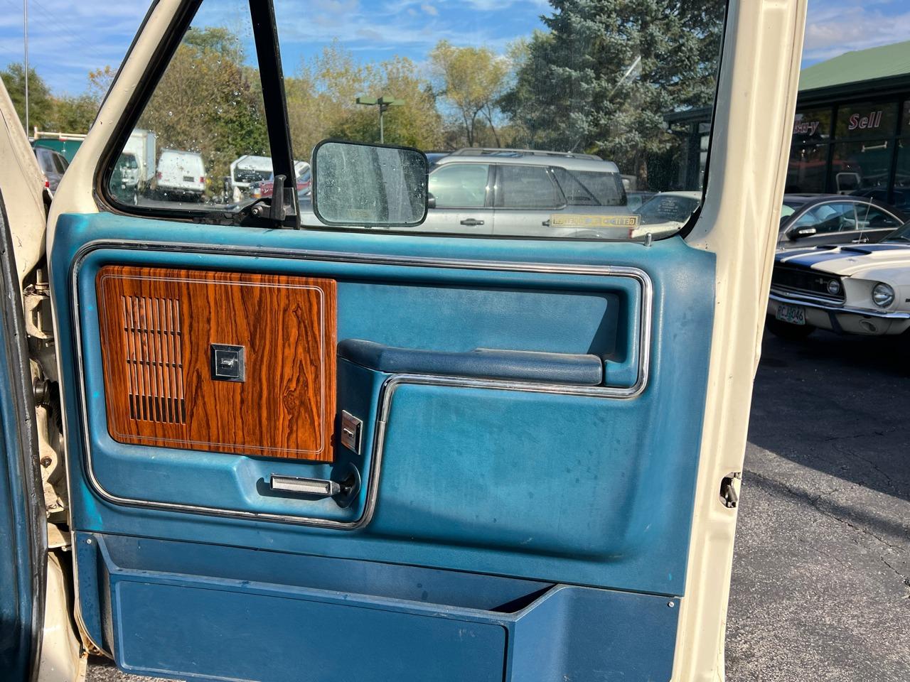 1983 Ford Bronco XLT 4×4