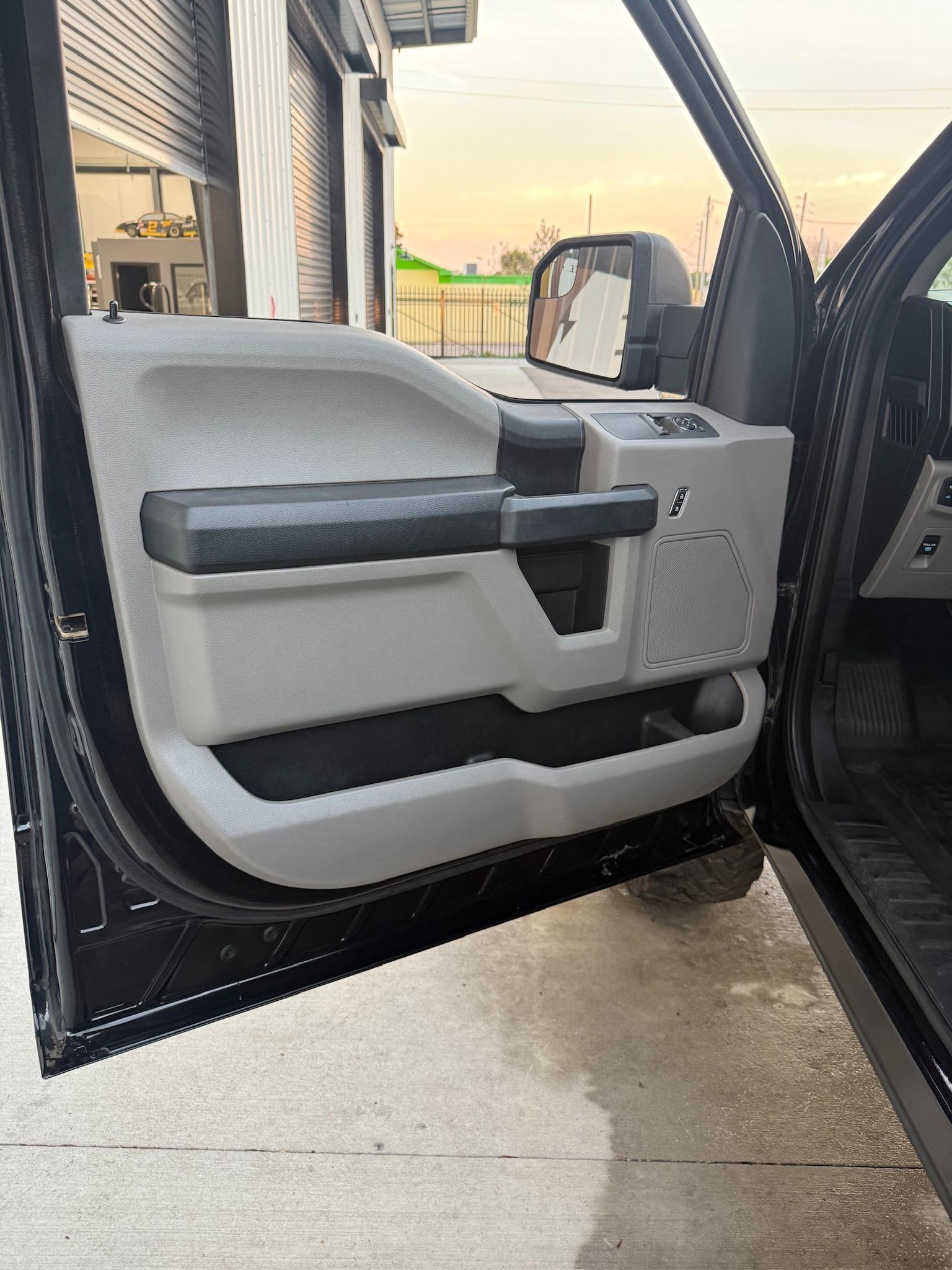 Coyote-Powered 2020 Ford F-150 Fx4 4×4