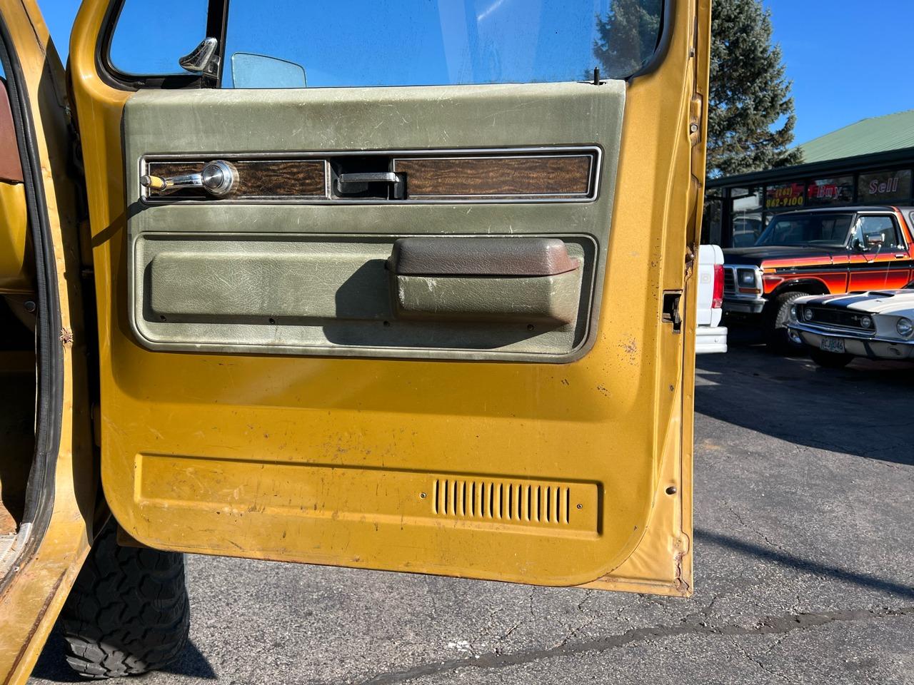 1976 Chevrolet K20 Bonanza