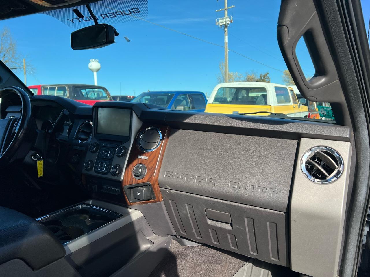 2015 F-350 Ford Super Duty Lariat 4×4