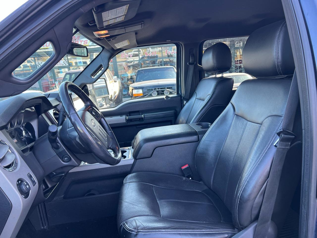 2015 F-350 Ford Super Duty Lariat 4×4 - 5