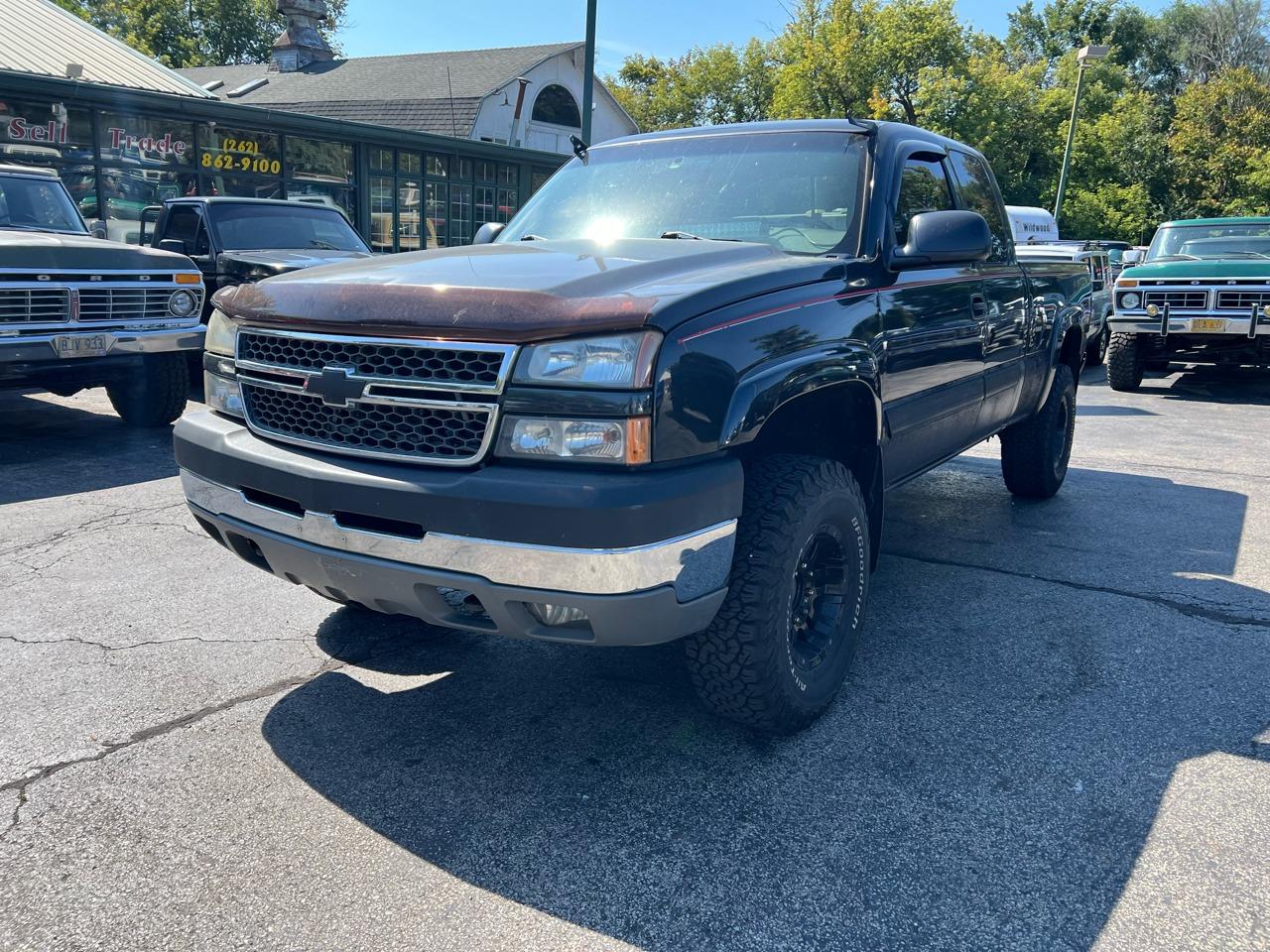 2005 Chevrolet Silverado 2500HD - 3