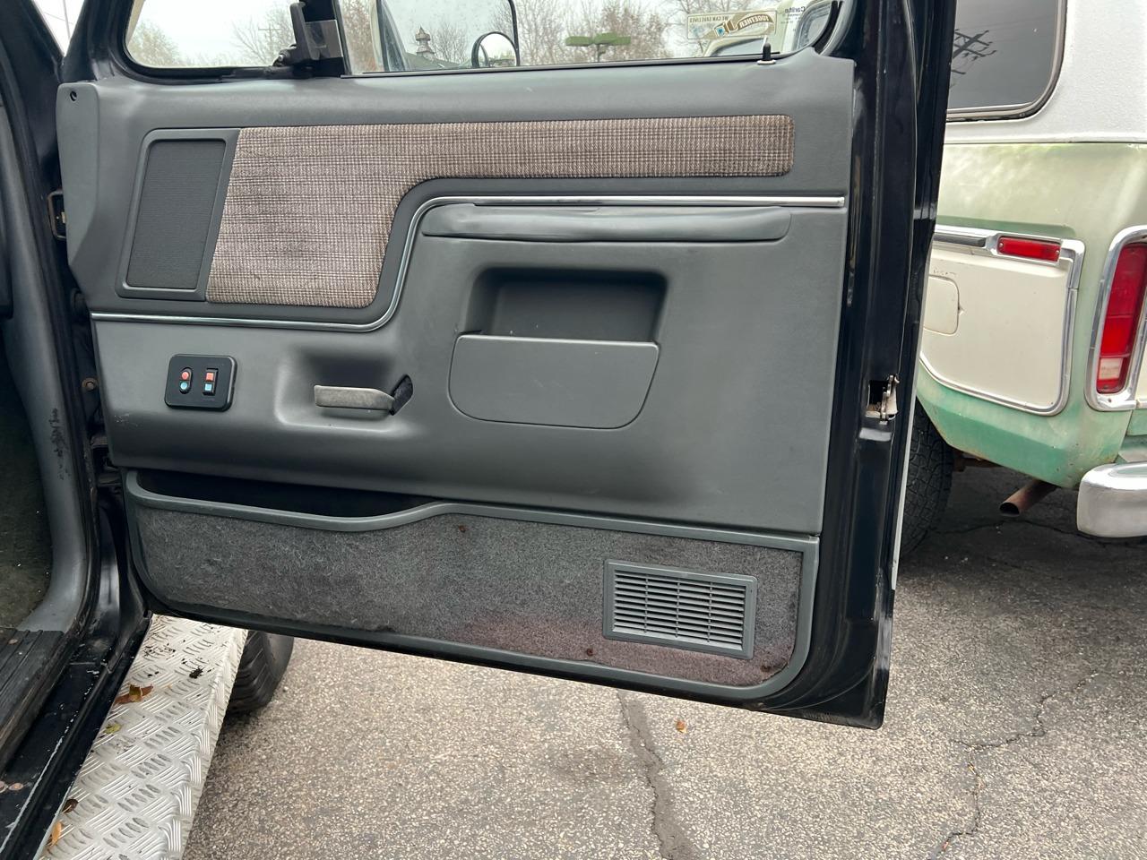 1990 Ford F-250 HD 4×4