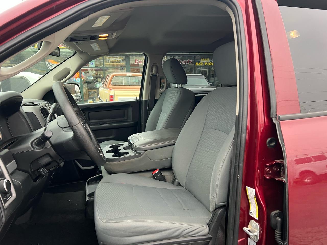 2017 RAM 2500 Tradesman 4×4 - 5