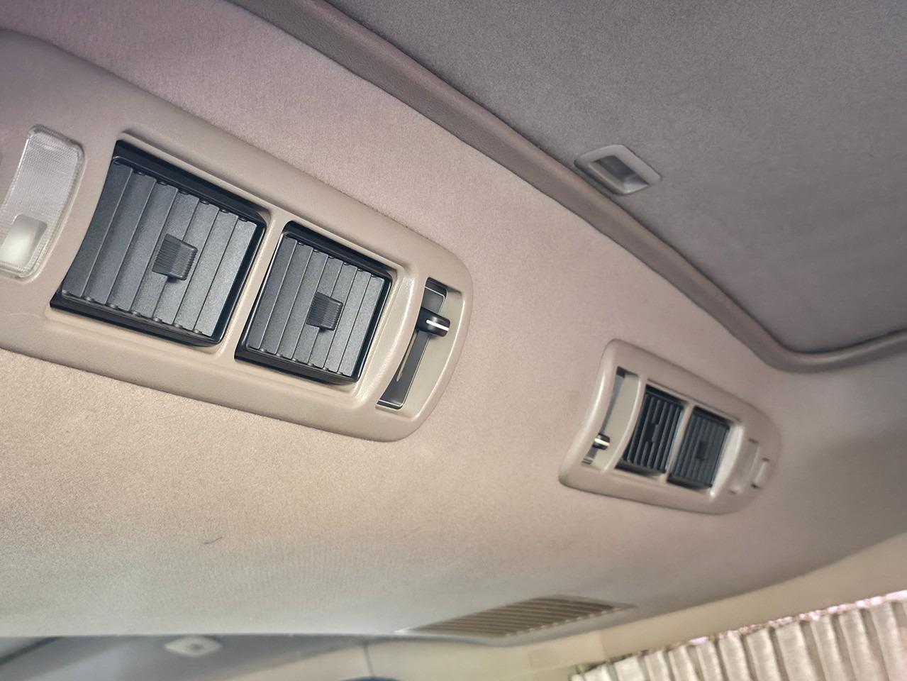 1994 Toyota HiAce Super Custom Limited