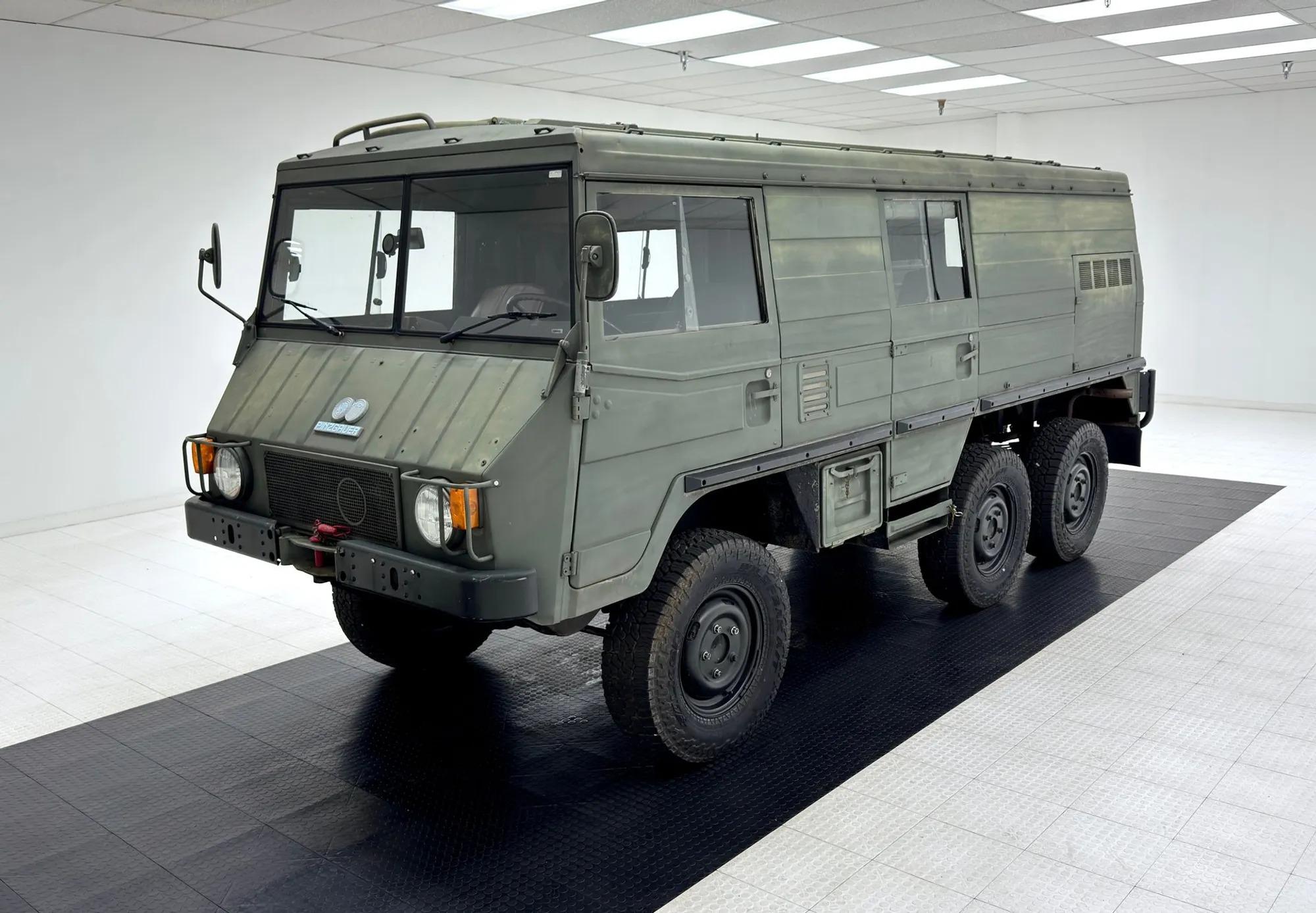  Steyr-Puch Pinzgauer