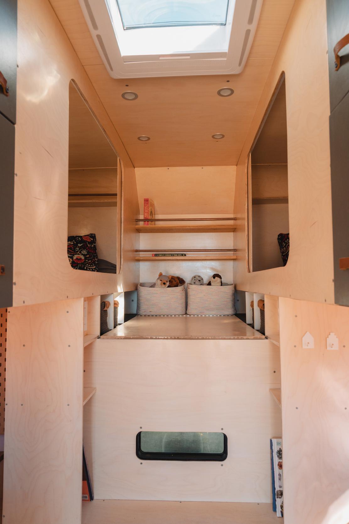 2024 Ford F-550 Expedition Vehicle