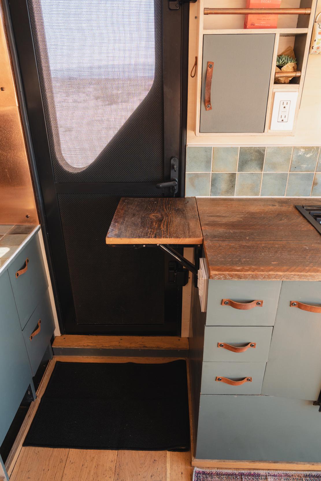 2024 Ford F-550 Expedition Vehicle