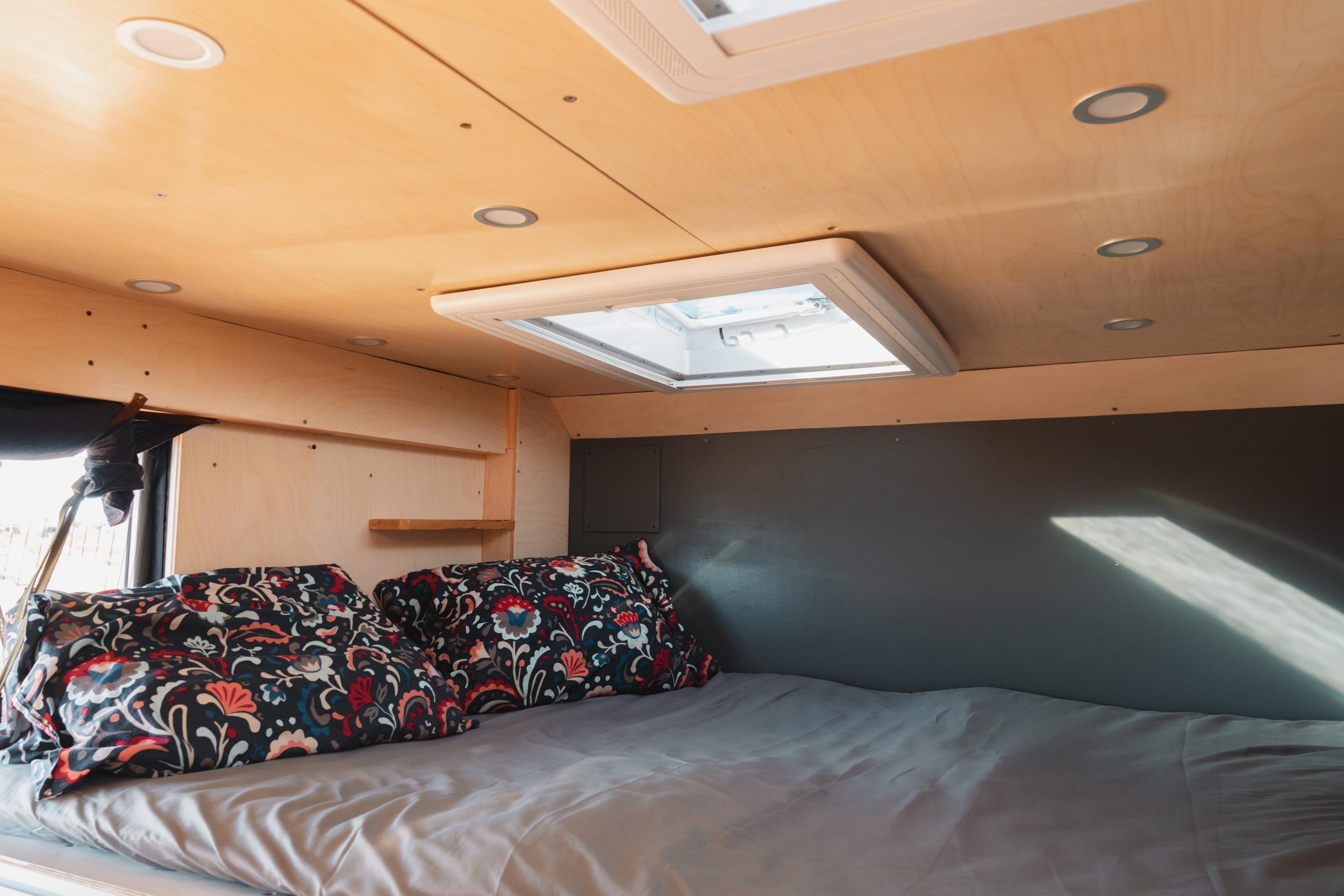 2024 Ford F-550 Expedition Vehicle