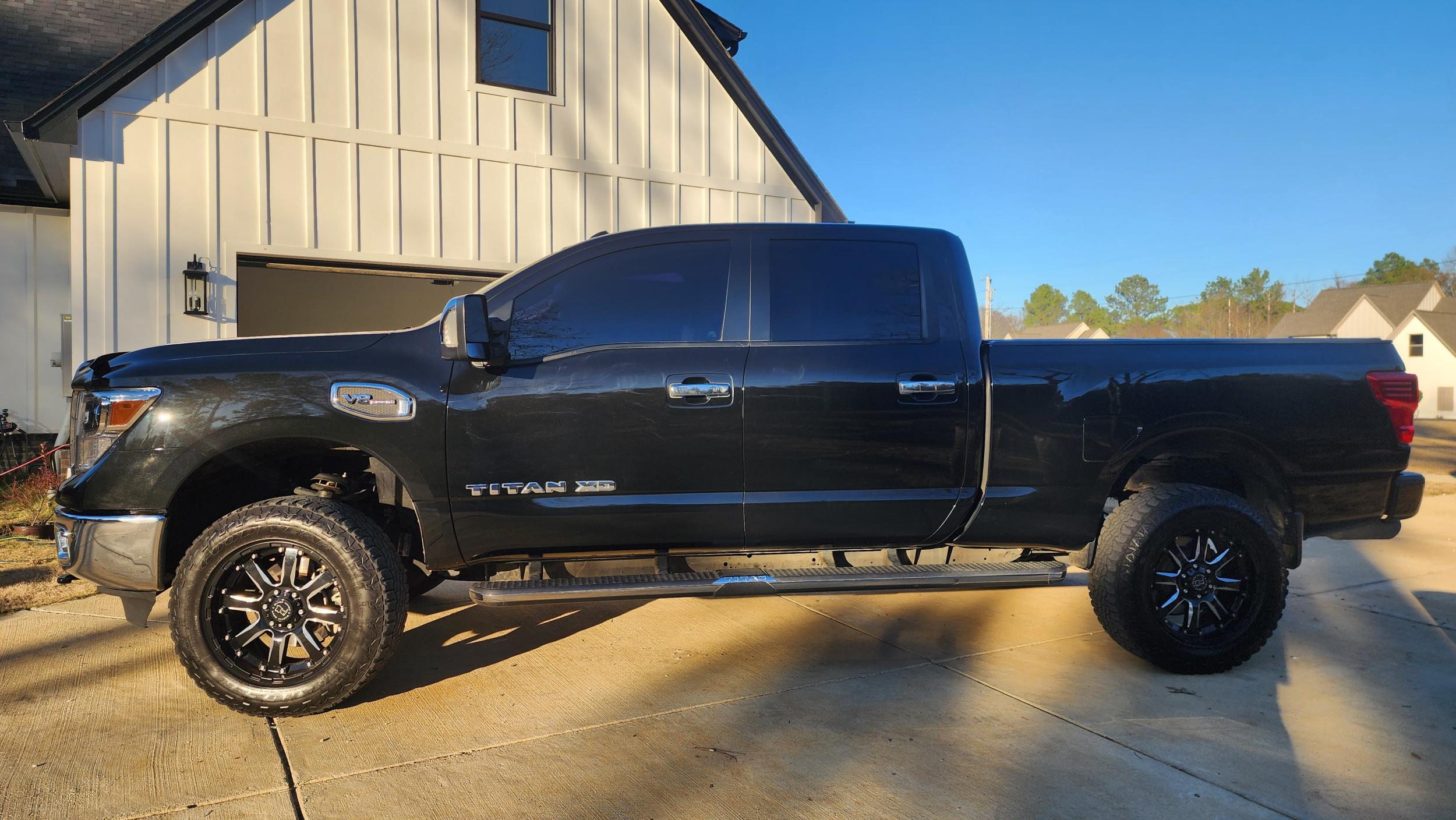 2019 Nissan Titan XD - 2