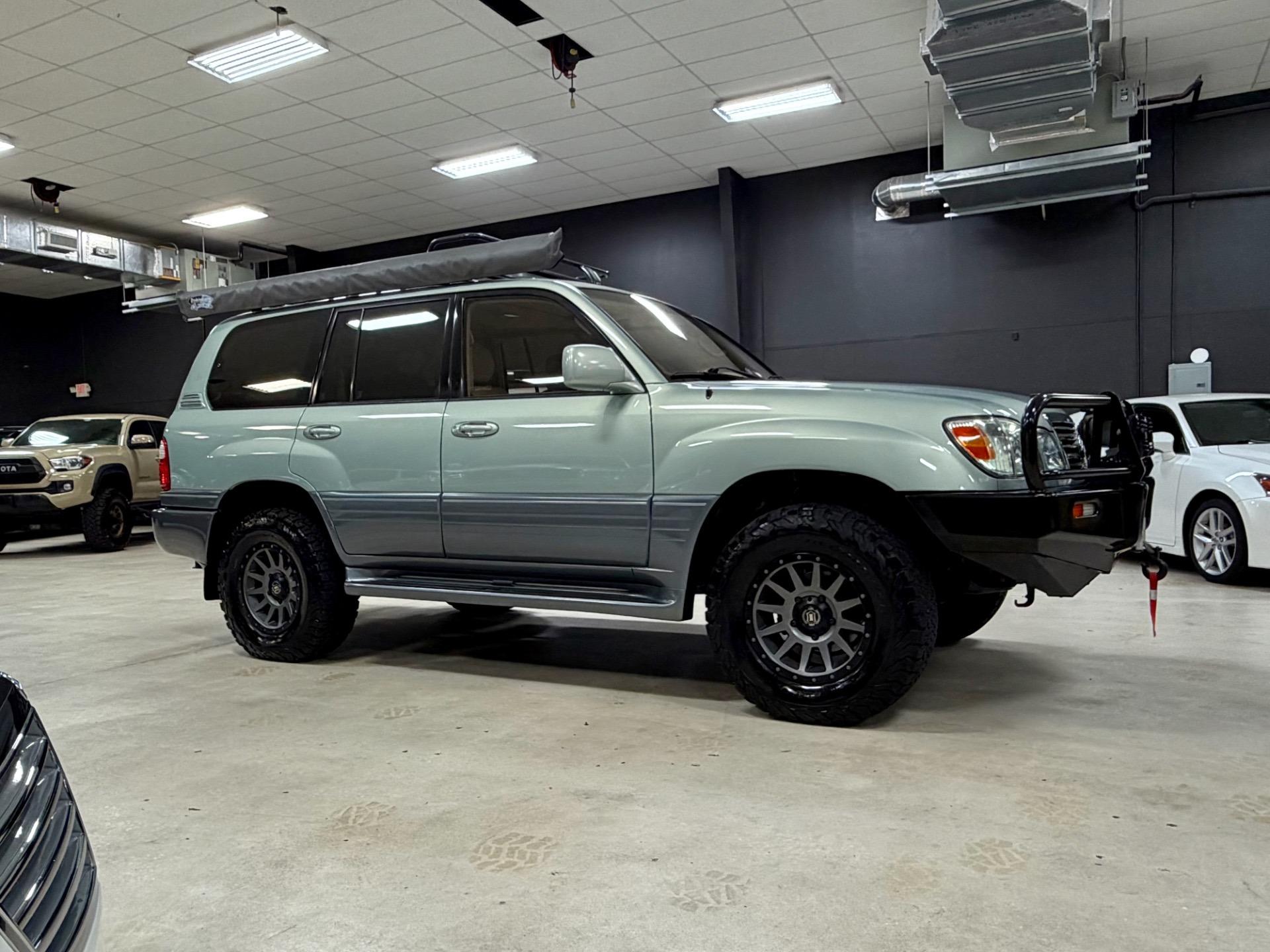 2003 Lexus LX 470 - 5