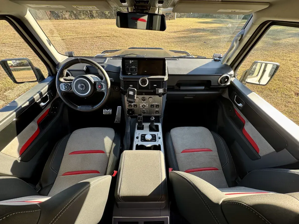 2024 INEOS Grenadier Signature Off-Road Edition