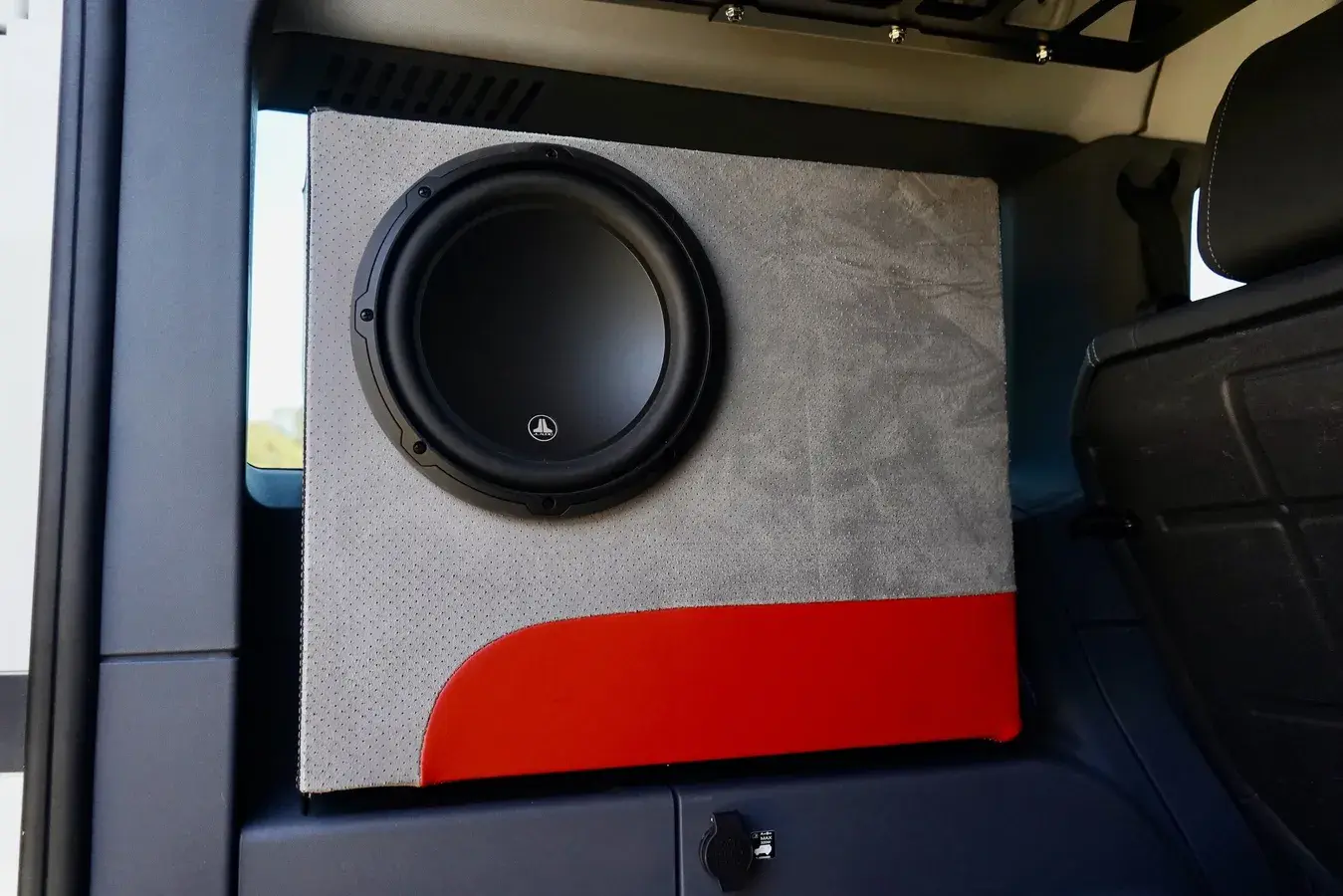 2024 INEOS Grenadier Signature Off-Road Edition