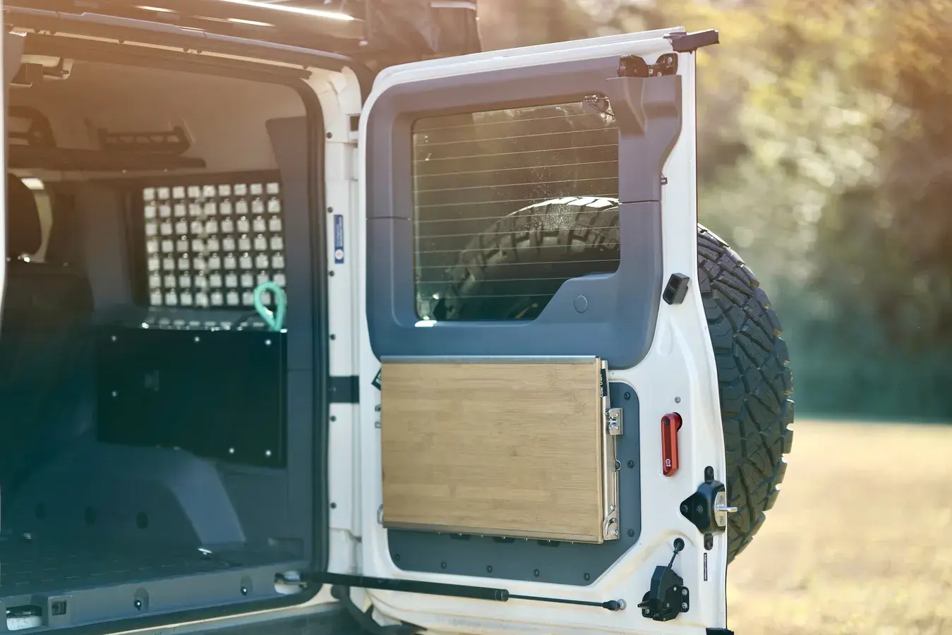 2024 INEOS Grenadier Signature Off-Road Edition