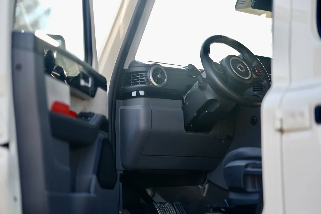 2024 INEOS Grenadier Signature Off-Road Edition