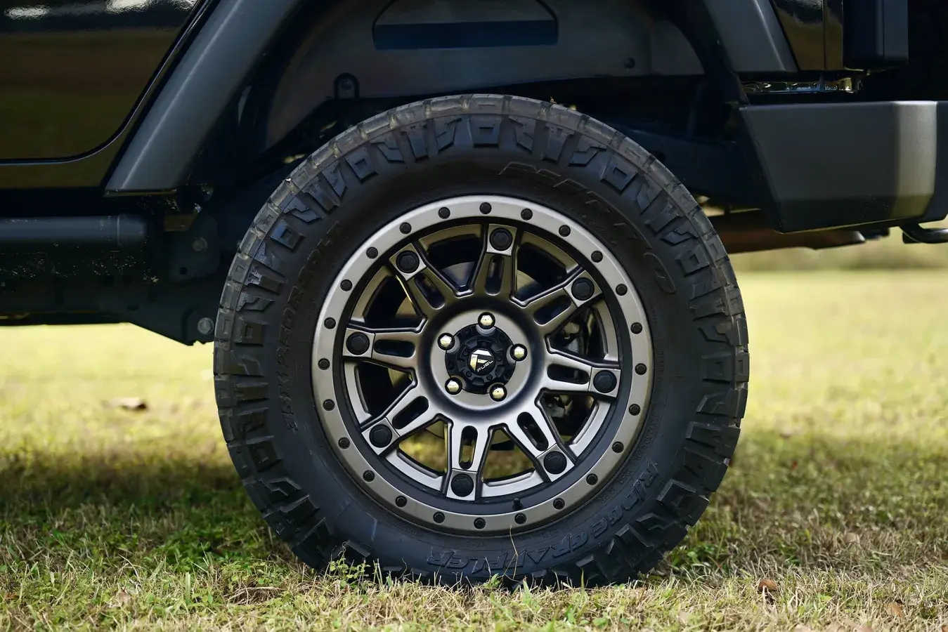 Hellcat-Powered 2018 Jeep Wrangler Rubicon