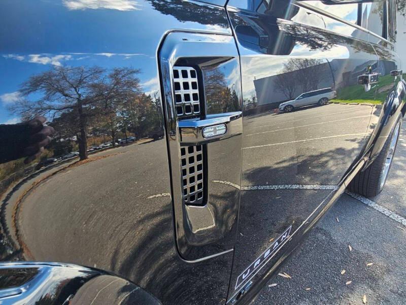 2024 Land Rover Defender 110 Urban Widetrack