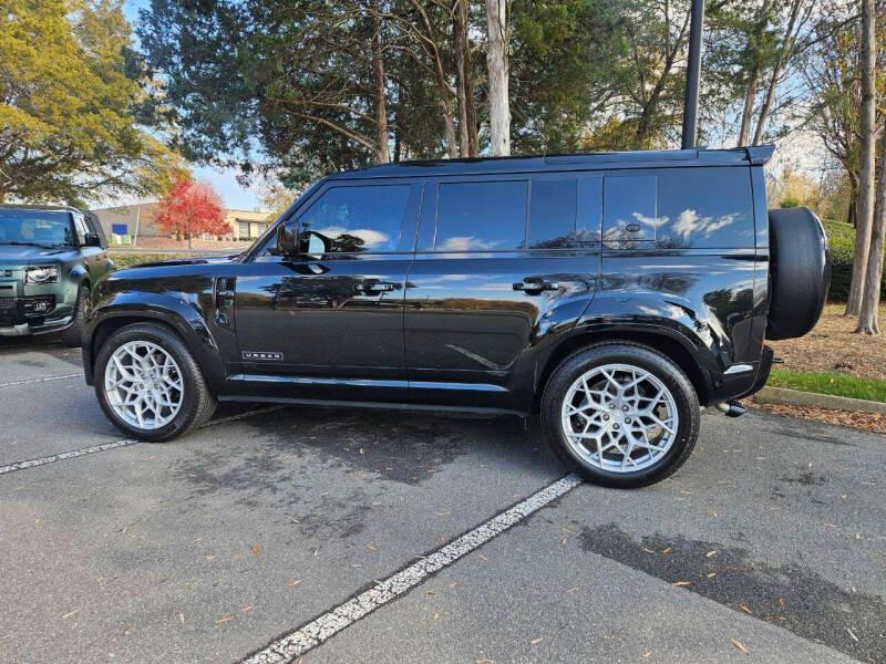 2024 Land Rover Defender 110 Urban Widetrack
